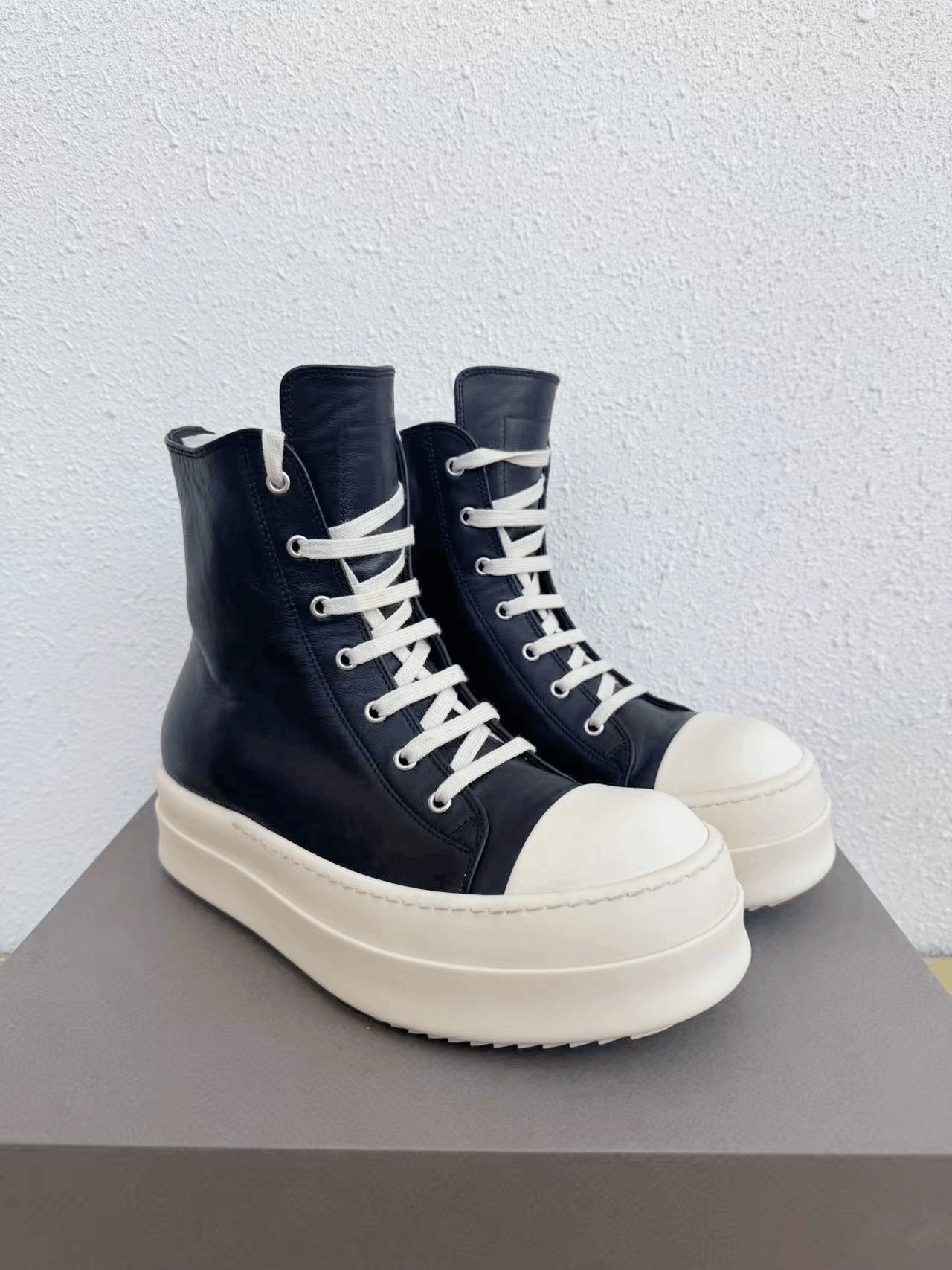 Rick Owens Rick Owens Platform High-Top Sneakers 24SS Size US 8 / EU 41 - 1 Thumbnail