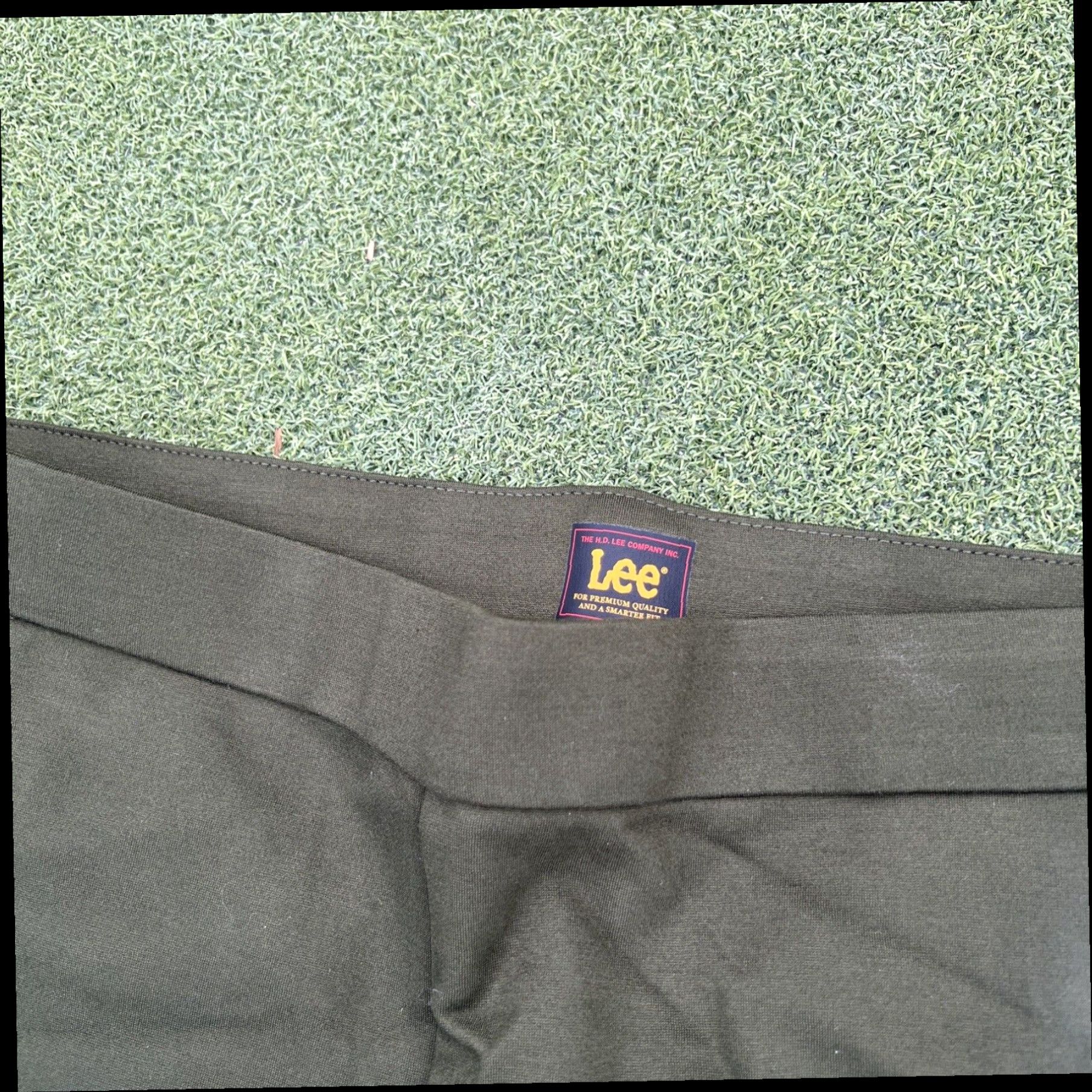Lee Lee Pants Womens 6M Dark Green Straight Leg Trouser Regular Fit Mid Rise Zip Fly Size 28" / US 6 / IT 42 - 3 Thumbnail