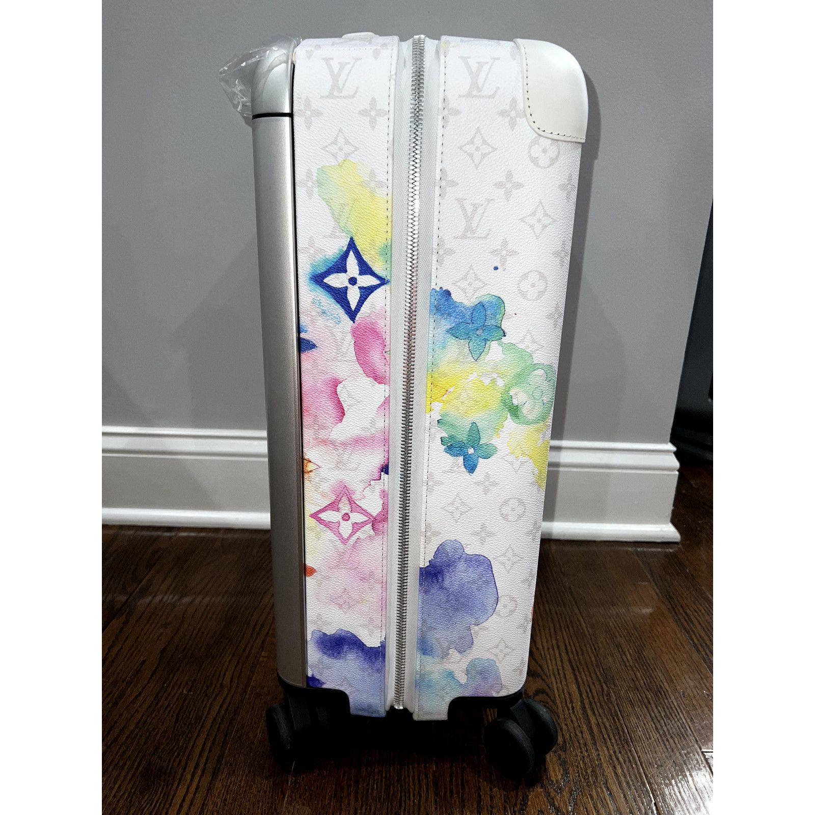 Louis Vuitton Louis Vuitton Horizon 55 Cabin Rolling Luggage Travel Bag Size ONE SIZE - 7 Thumbnail