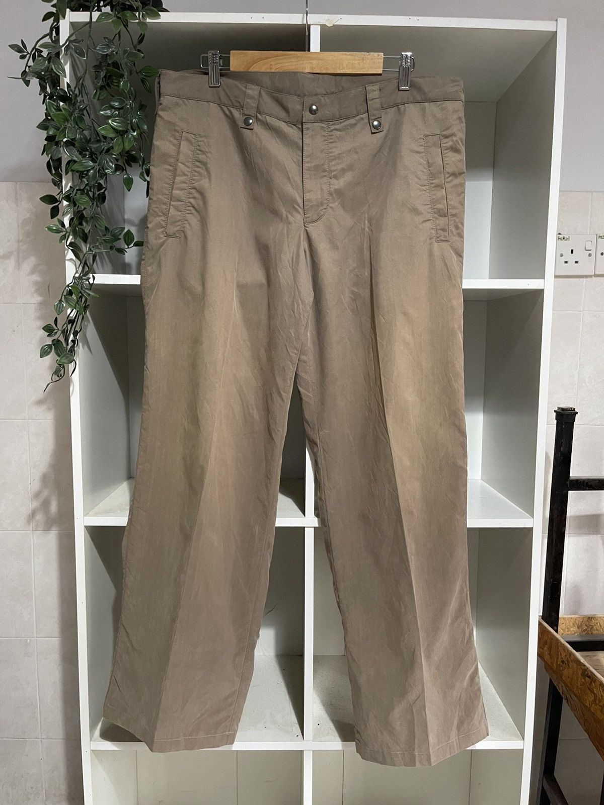 Emporio Armani Emporio Armani Distressed Pants Size US 36 / EU 52 - 1 Thumbnail