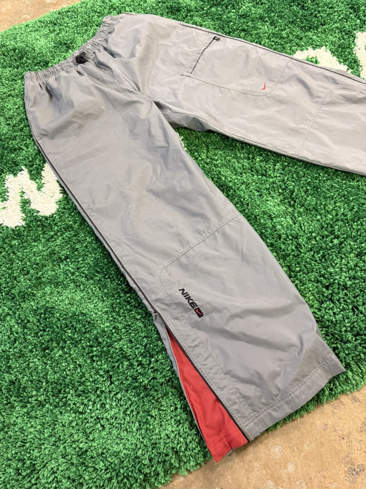 Nike × Vintage Nike Silver Bullet Cargo Zipper Mini Swoosh Track Pants Lab Size US 34 / EU 50 - 4 Thumbnail