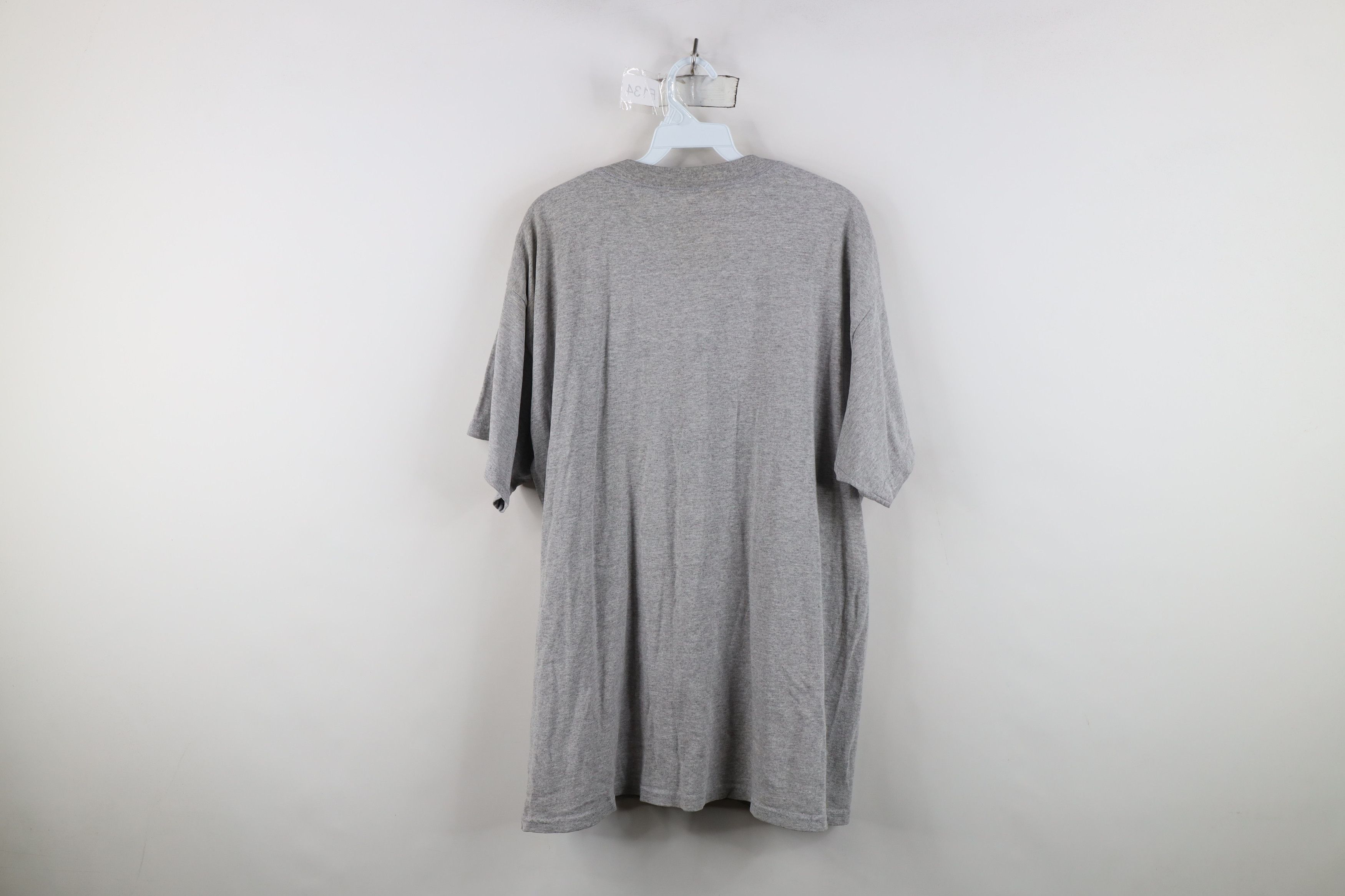 Vintage Vintage Y2K 2000 Spell Out Walt Disney World T-Shirt Gray Size US XL / EU 56 / 4 - 9 Thumbnail
