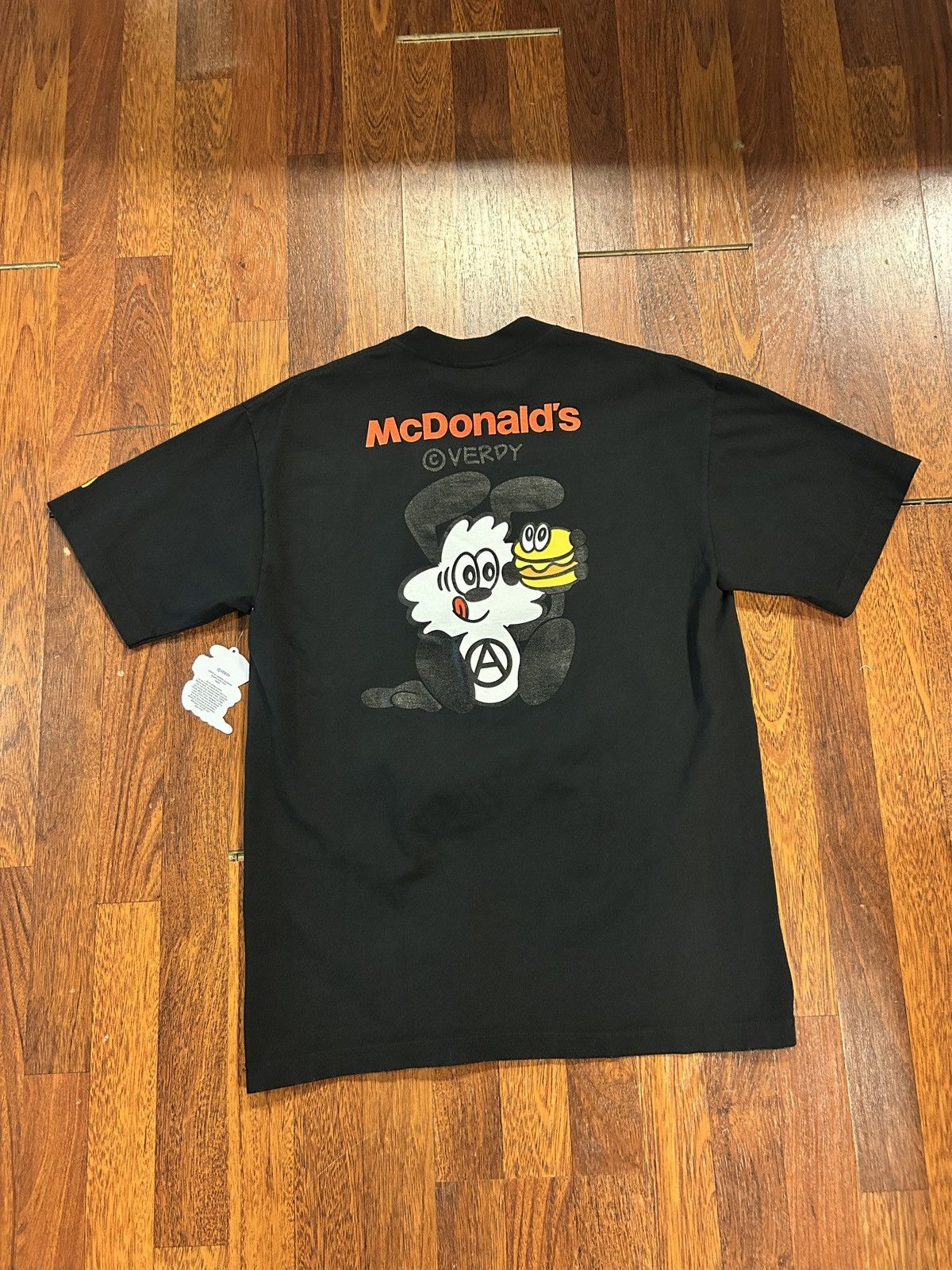 Verdy Verdy x McDonalds ComplexCon | Medium Size US M / EU 48-50 / 2 - 1 Thumbnail