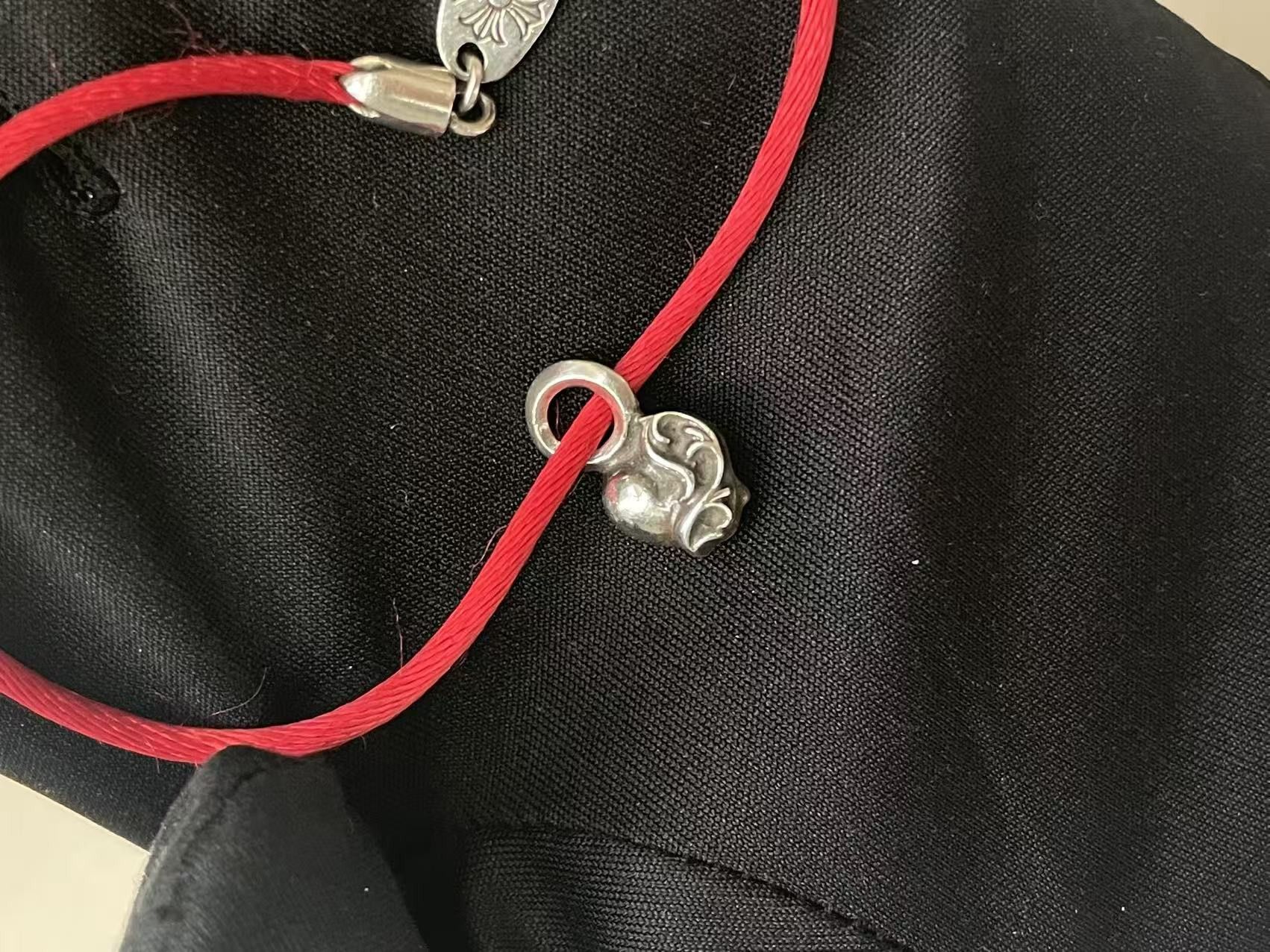 Chrome Hearts Chrome Hearts Silver Heart Vine Pendant Red String Bracelet Size ONE SIZE - 13 Thumbnail