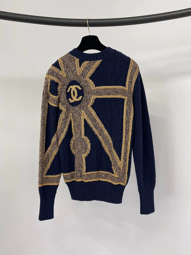 Chanel Chanel Women's Castle High-end Workshop Knitted Sweater Size XXS / US 00 / IT 34 - 2 Thumbnail