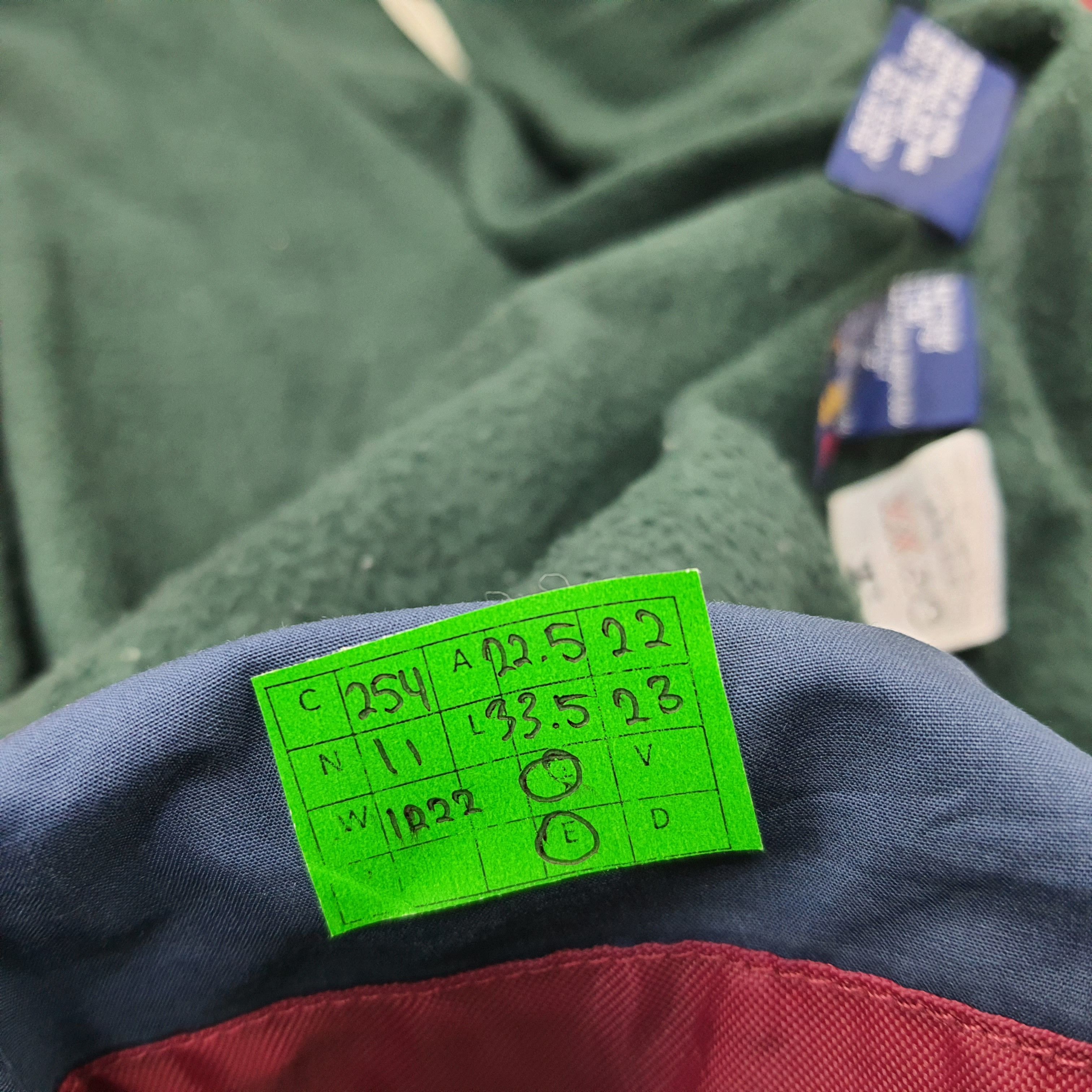 Tommy Hilfiger Vintage Tommy Hilfiger Jacket with Vests C254N11 Size US M / EU 48-50 / 2 - 12 Thumbnail