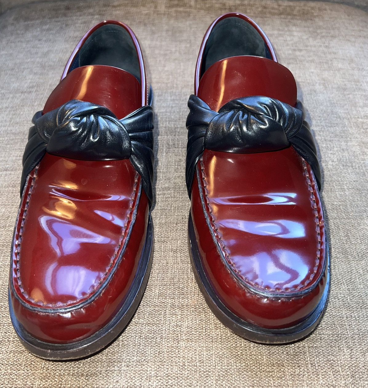 Celine CÉLINE KNOT POLISHED HALBSCHUHE COLLEGE LOAFERS Size US 9 / IT 39 - 1 Thumbnail
