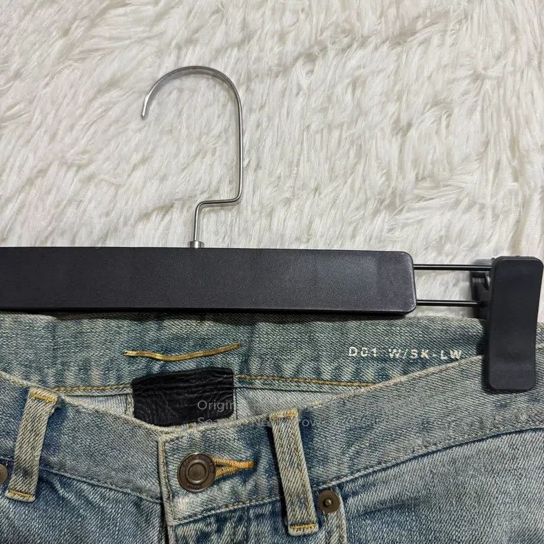 Saint Laurent Paris Saint Laurent Paris Jeans Size US 26 / EU 42 - 3 Thumbnail