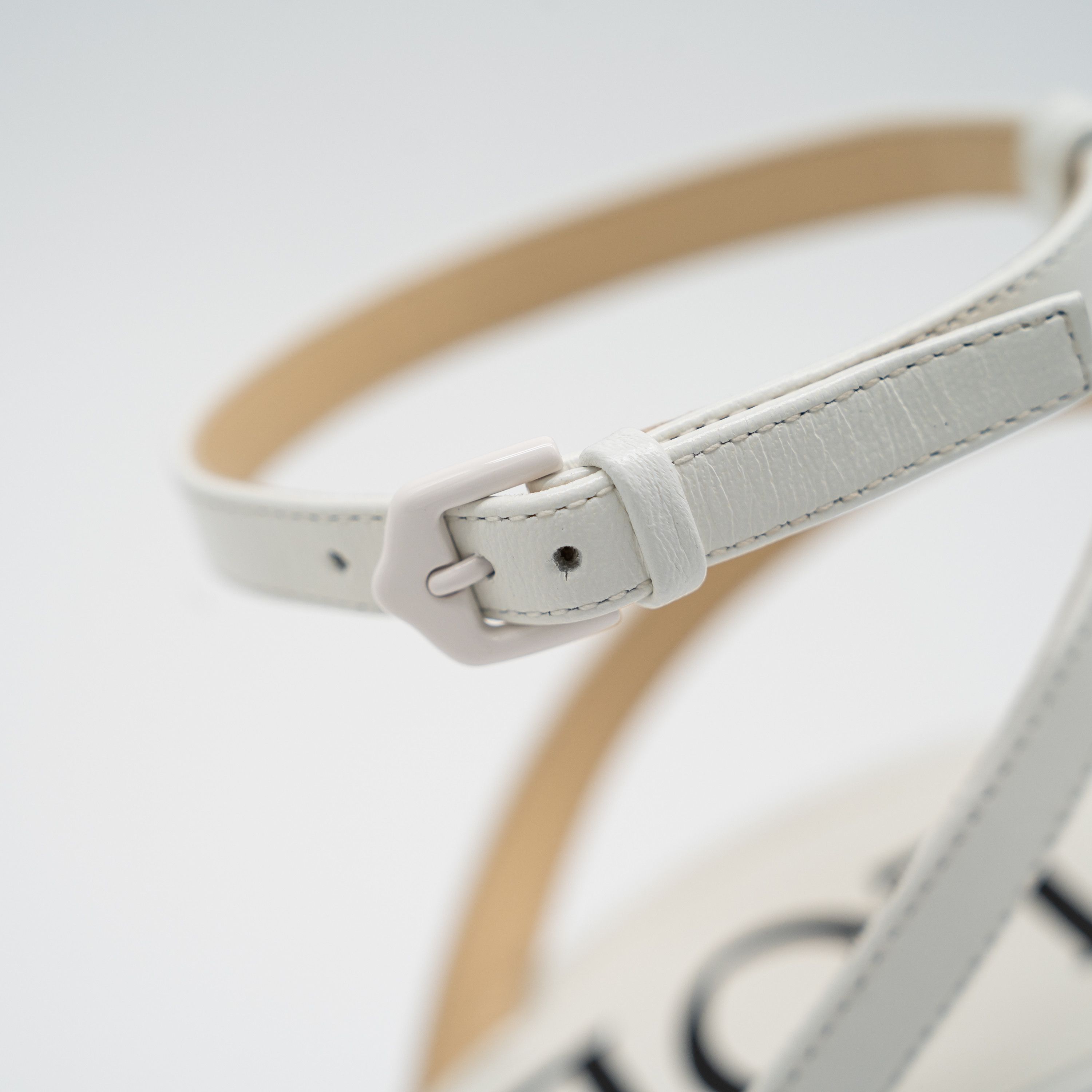 Loewe Loewe Petal Daisy Sandals 90mm White Leather Strap Size US 9 / IT 39 - 10 Thumbnail