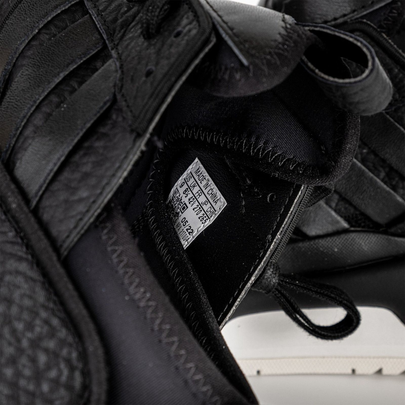 Adidas Men's Adidas Y-3 Hokori III Trainers HQ5968 Black/White US 9 Size US 9 / EU 42 - 11 Thumbnail