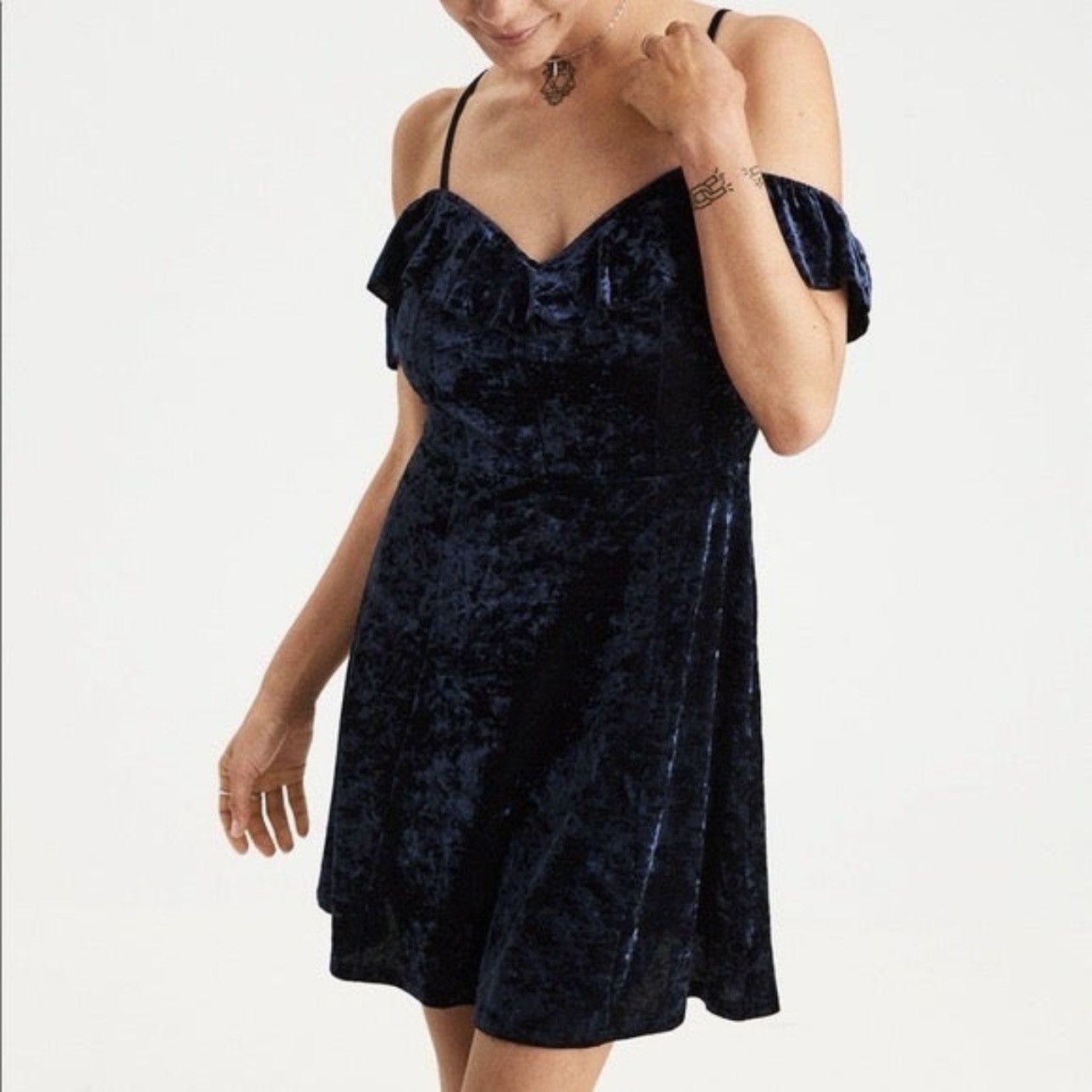 American Eagle Outfitters AMERICAN EAGLE Dark Blue Crushed Velvet Babydoll Mini Dress Size S / US 4 / IT 40 - 1 Thumbnail