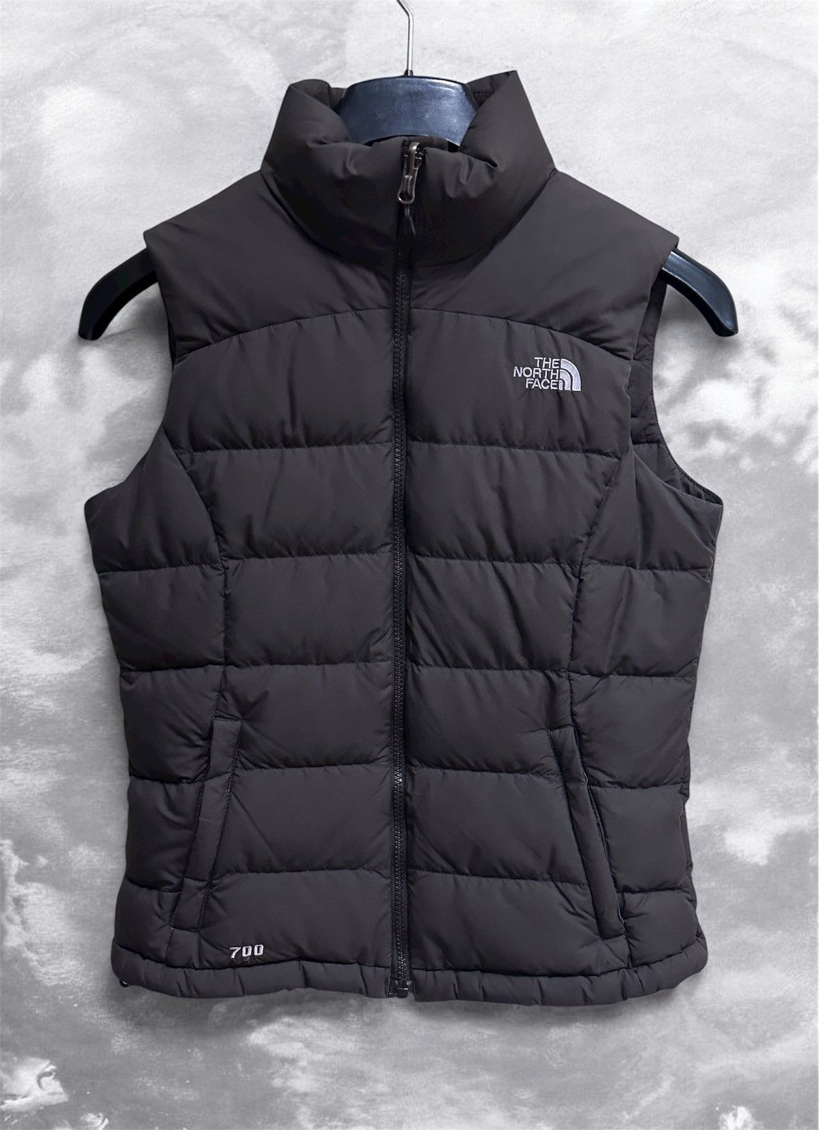 The North Face THE NORTH FACE 700 NUPTSE PUFFER VEST WOMEN BROWN SIZE XS Size XS / US 0-2 / IT 36-38 - 1 Thumbnail