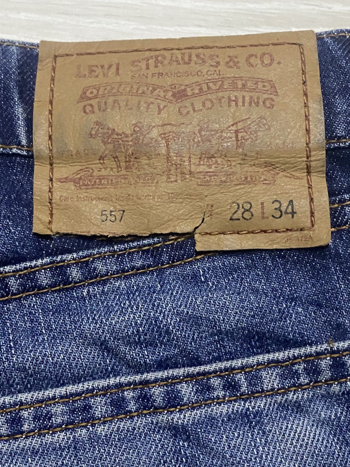 Levi's Vintage Levis 557 Flare Bootcut Jeans Size US 28 / EU 44 - 11 Thumbnail
