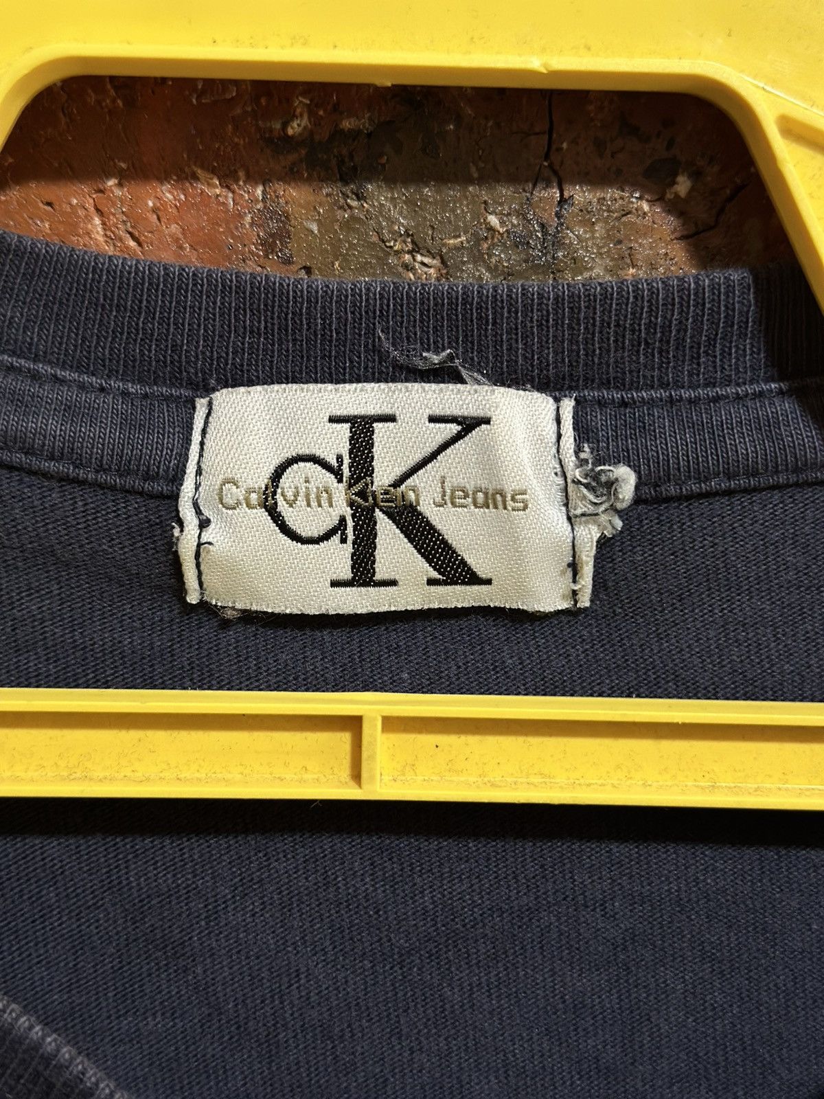 Calvin Klein × Vintage Vintage Calvin Klein Jeans Faded Tee Size US L / EU 52-54 / 3 - 5 Thumbnail