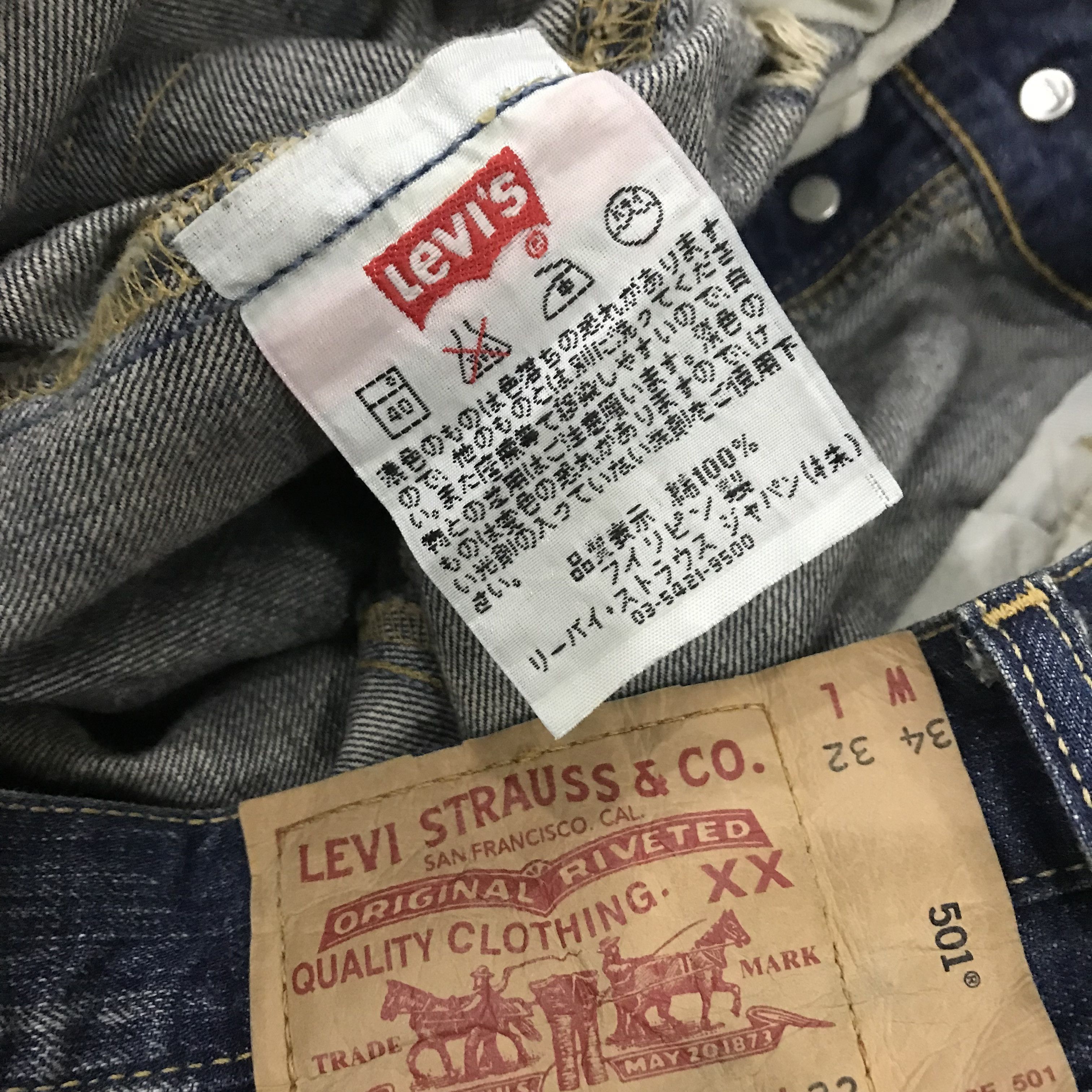 Levi's Vintage 90s Levi's 501 Distressed Faded Blue Stone Washed Size US 34 / EU 50 - 14 Thumbnail