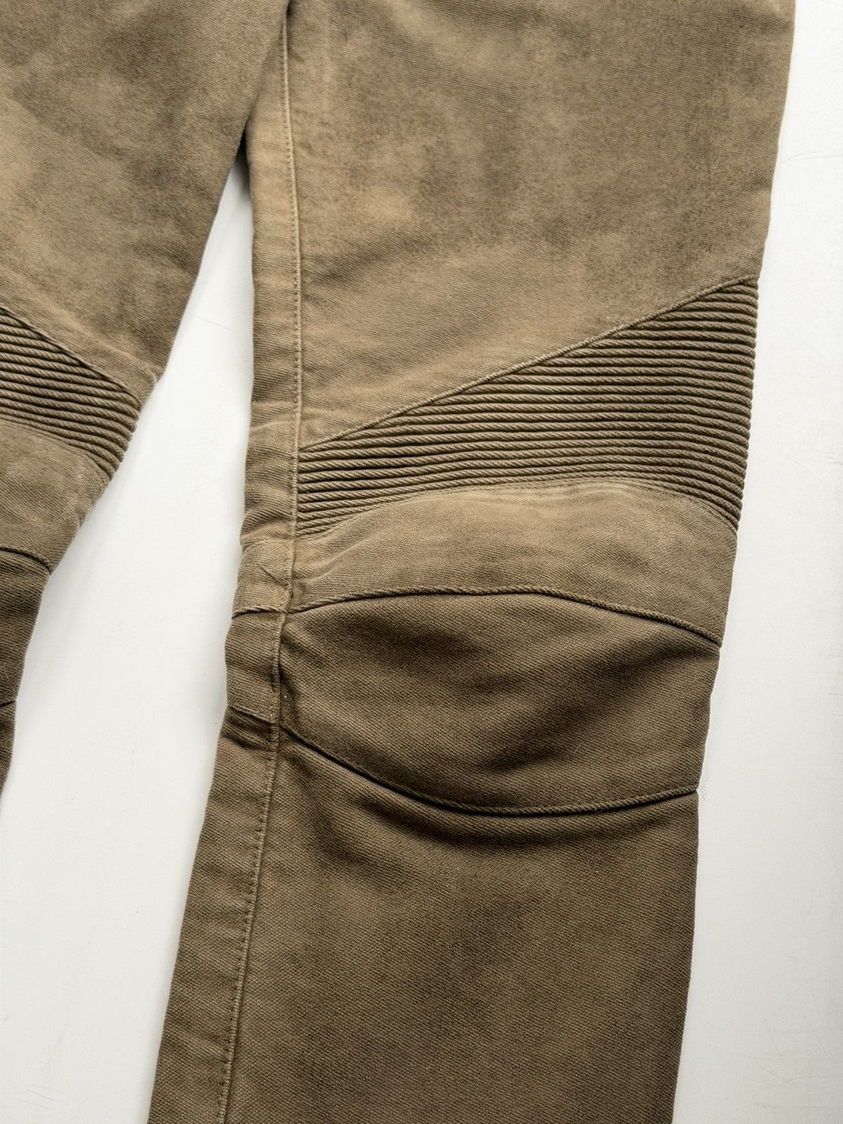 Balmain BALMAIN Decarnin SS 2010 Wax ‘Stain’ Biker Denim Zip Pants Size 28" / US 6 / IT 42 - 9 Thumbnail