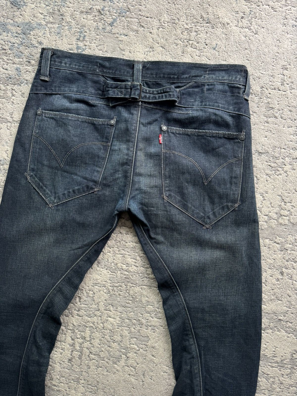 Levi's Vintage Clothing Levis Engineered Buckle Back Denim Jeans Size 34 Size US 34 / EU 50 - 2 Thumbnail