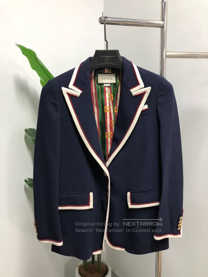 Gucci Gucci Suit Size M / US 6-8 / IT 42-44 - 1 Thumbnail