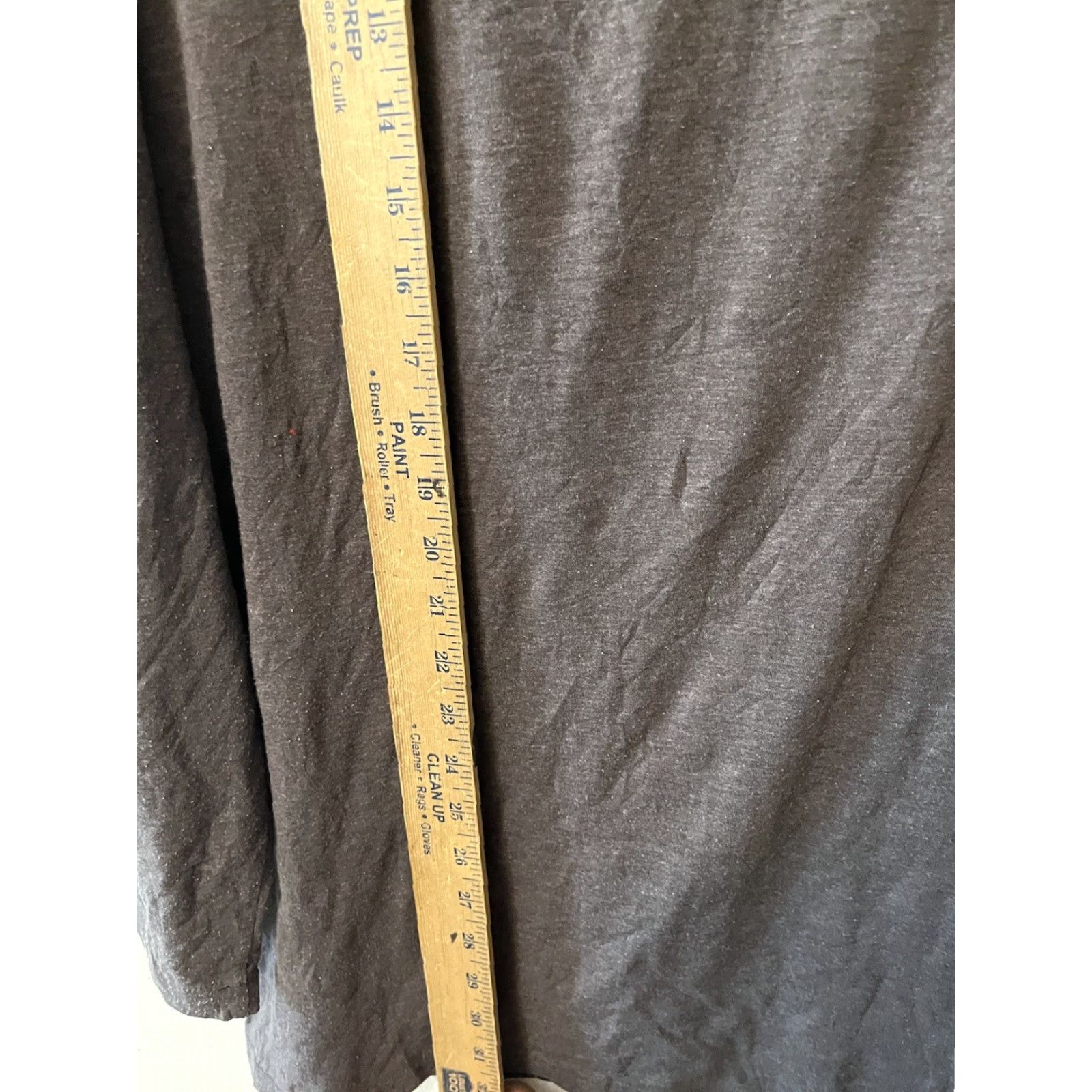 Under Armour Under Armour Shirt Mens Large Loose Long Sleeve Logo Spell Out Gray Heat Gear Size US L / EU 52-54 / 3 - 4 Thumbnail