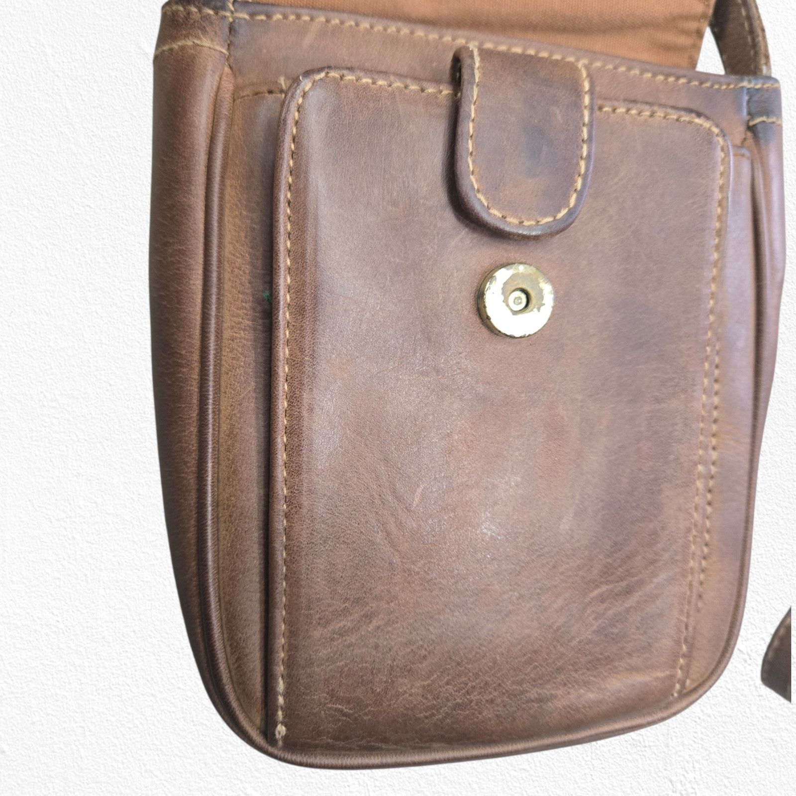 G.H. Bass & Co. Vintage 90s Leather Crossbody Bag Size ONE SIZE - 7 Thumbnail