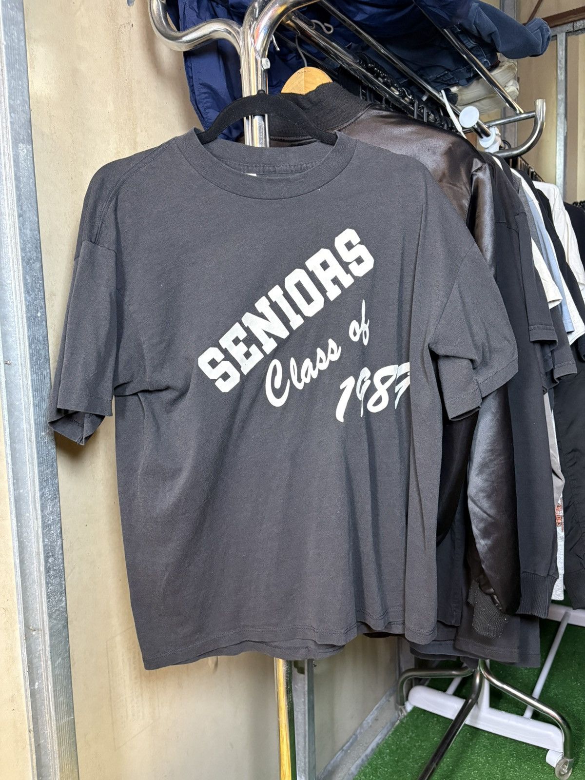 Omega × Vintage 1989 Seniors with a classic retro vibe T-shirt Size US XL / EU 56 / 4 - 1 Thumbnail