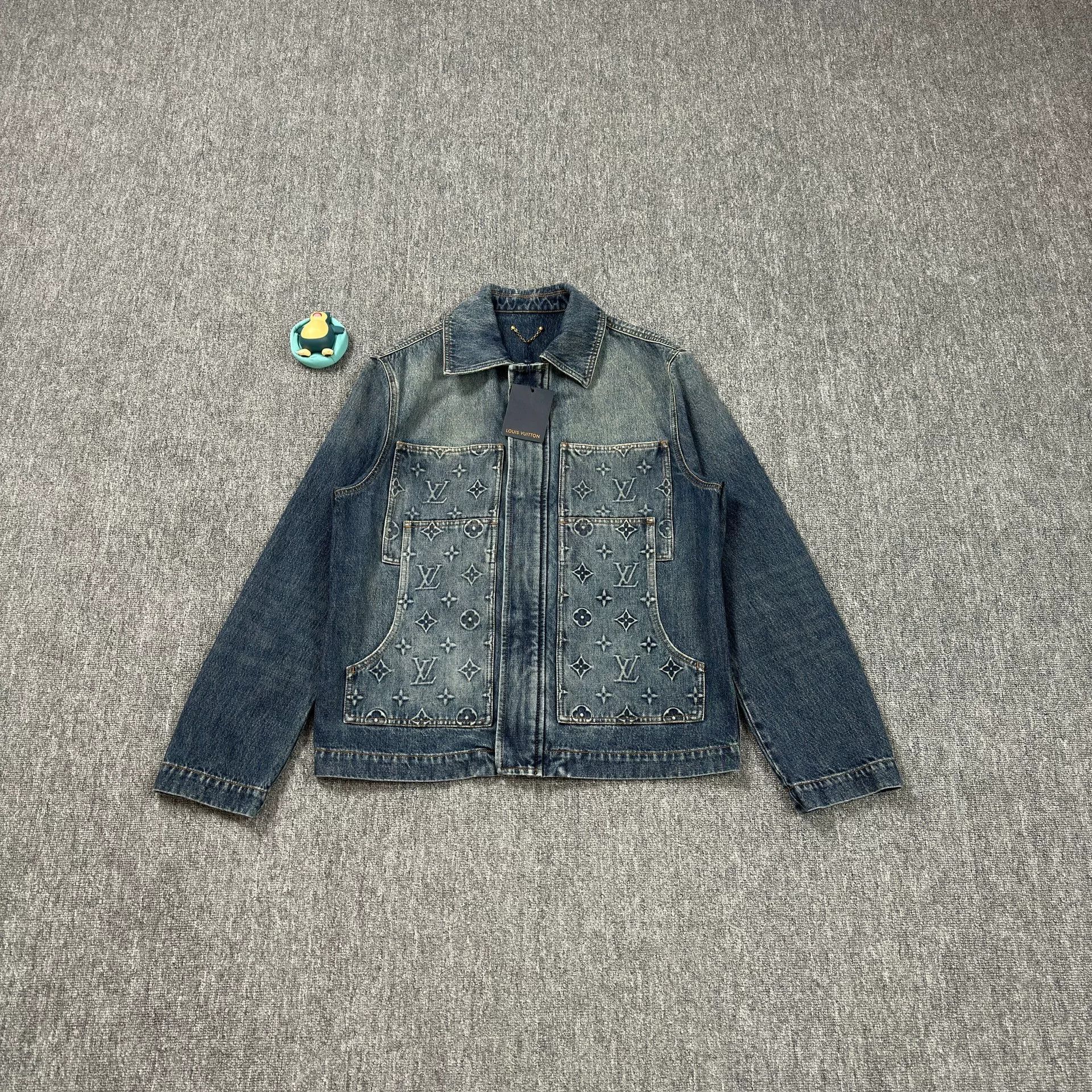 Louis Vuitton LV Blue Denim Jacket with Logos Size US M / EU 48-50 / 2 - 1 Thumbnail