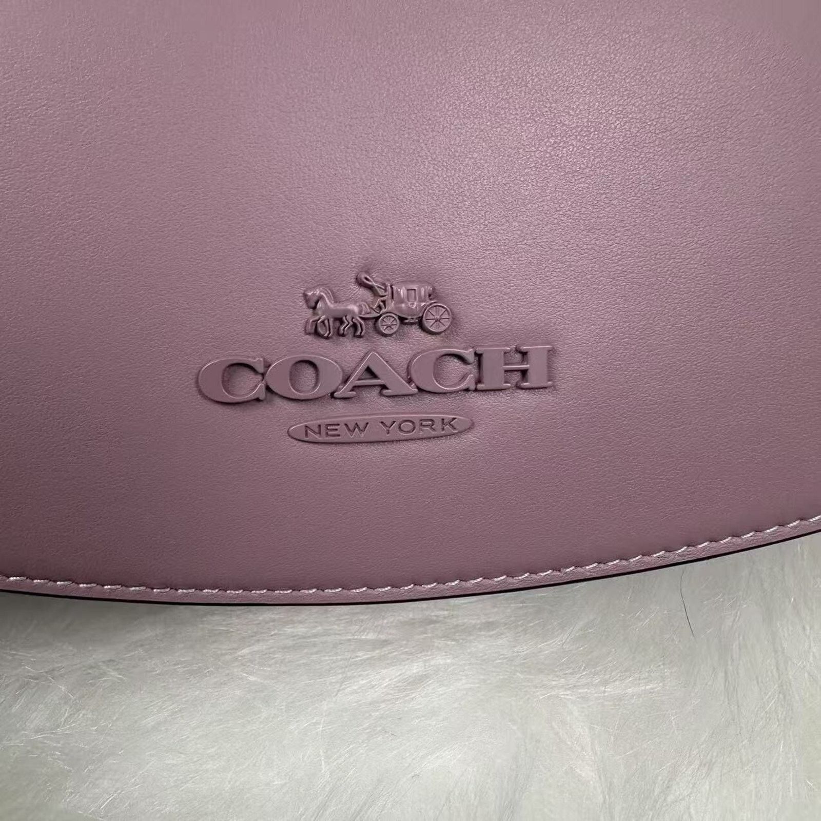 Coach Coach Andrea Shoulder Bag In Leather/Silver/Lilac Purple NWT Size ONE SIZE - 10 Thumbnail