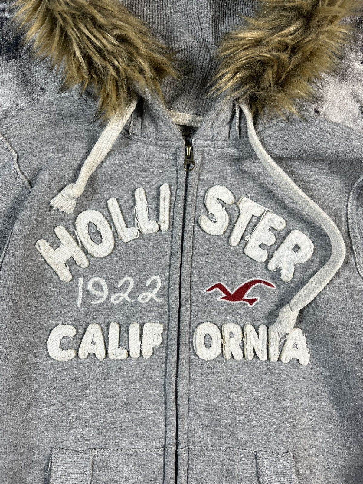 Hollister Hollister Fur Hood Zip Hoodie Y2K Women M Grey Size M / US 6-8 / IT 42-44 - 5 Thumbnail