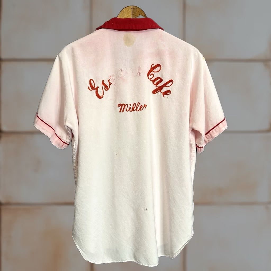 Vintage VINTAGE Swingster Shirt XL White 50/60s Distressed Miller Button-Front Short Sleeve Cotton Blend Rockabilly Chest 23" Length 29" Mens Size US L / EU 52-54 / 3 - 1 Thumbnail
