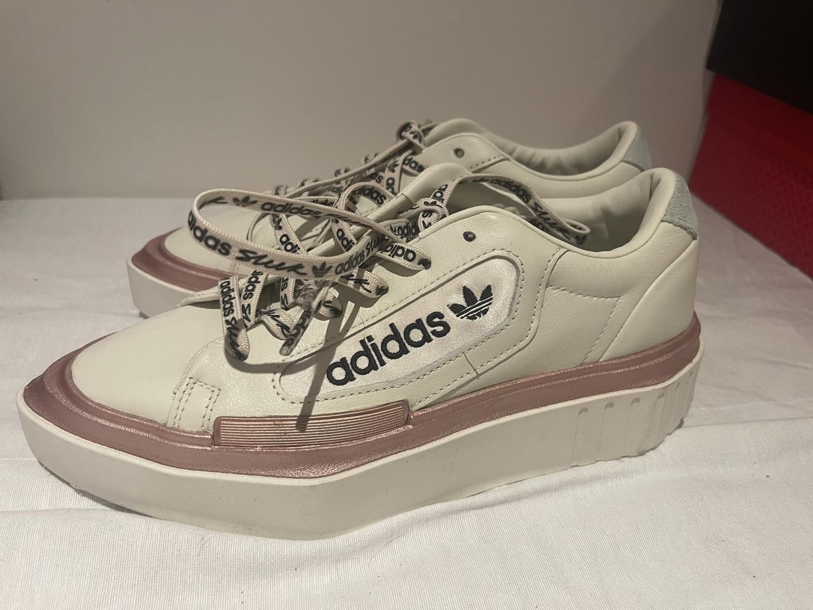 Adidas Adidas Sleek Trainers Size US 7.5 / IT 37.5 - 1 Thumbnail