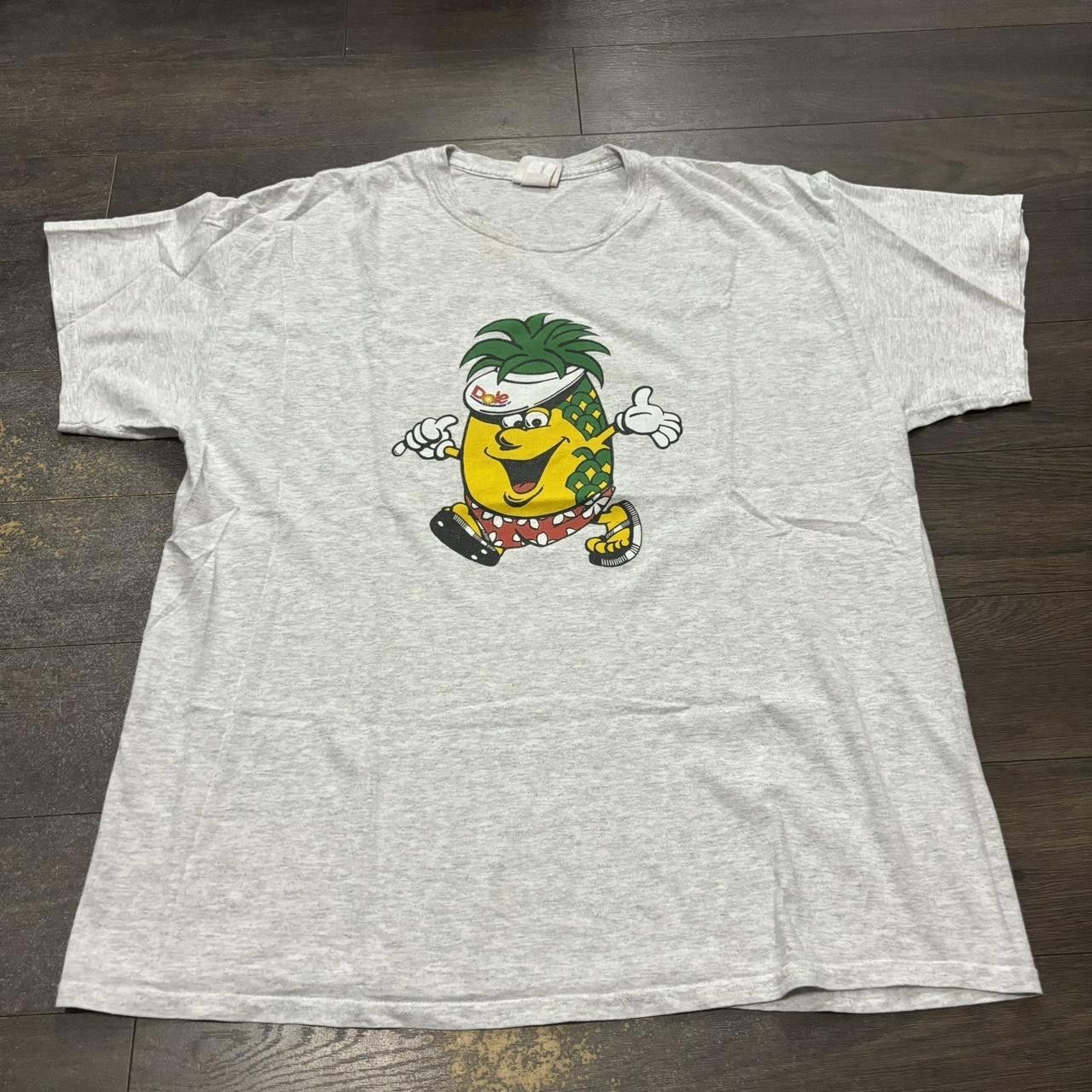 Designer Vintage dole Hawaii hug a pineapple t shirt 00s XL Size US XL / EU 56 / 4 - 4 Thumbnail
