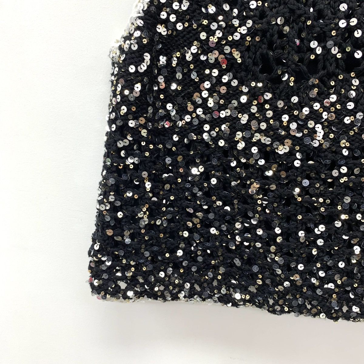 Chanel Chanel Sequin & Rhinestone Sleeveless Camisole Top K26WX Size XS / US 0-2 / IT 36-38 - 4 Thumbnail