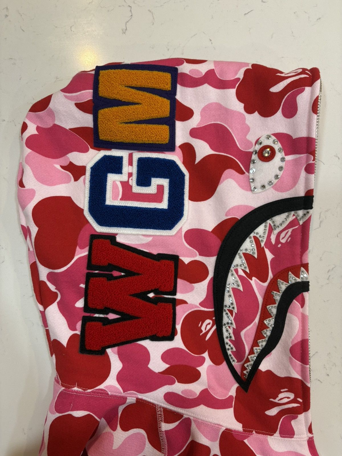 Bape BAPE pink camo crystal hoodie Size US S / EU 44-46 / 1 - 1 Thumbnail