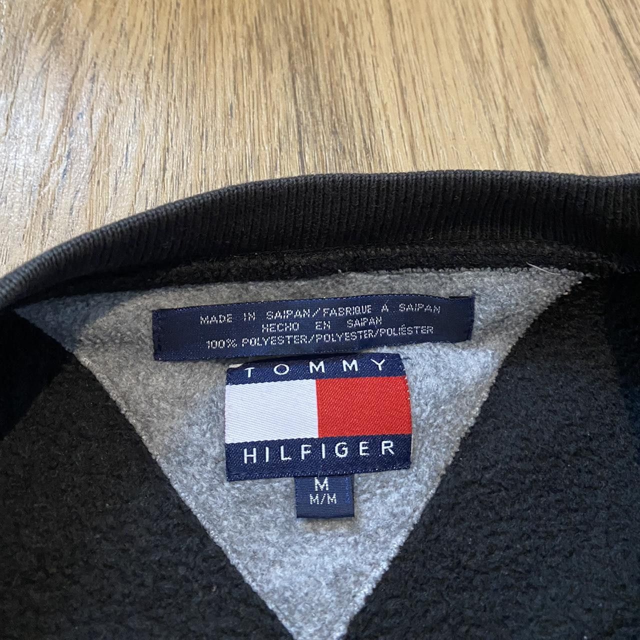 Tommy Hilfiger Tommy Hilfiger black fleece jumper fashion Vintage Size US M / EU 48-50 / 2 - 3 Thumbnail