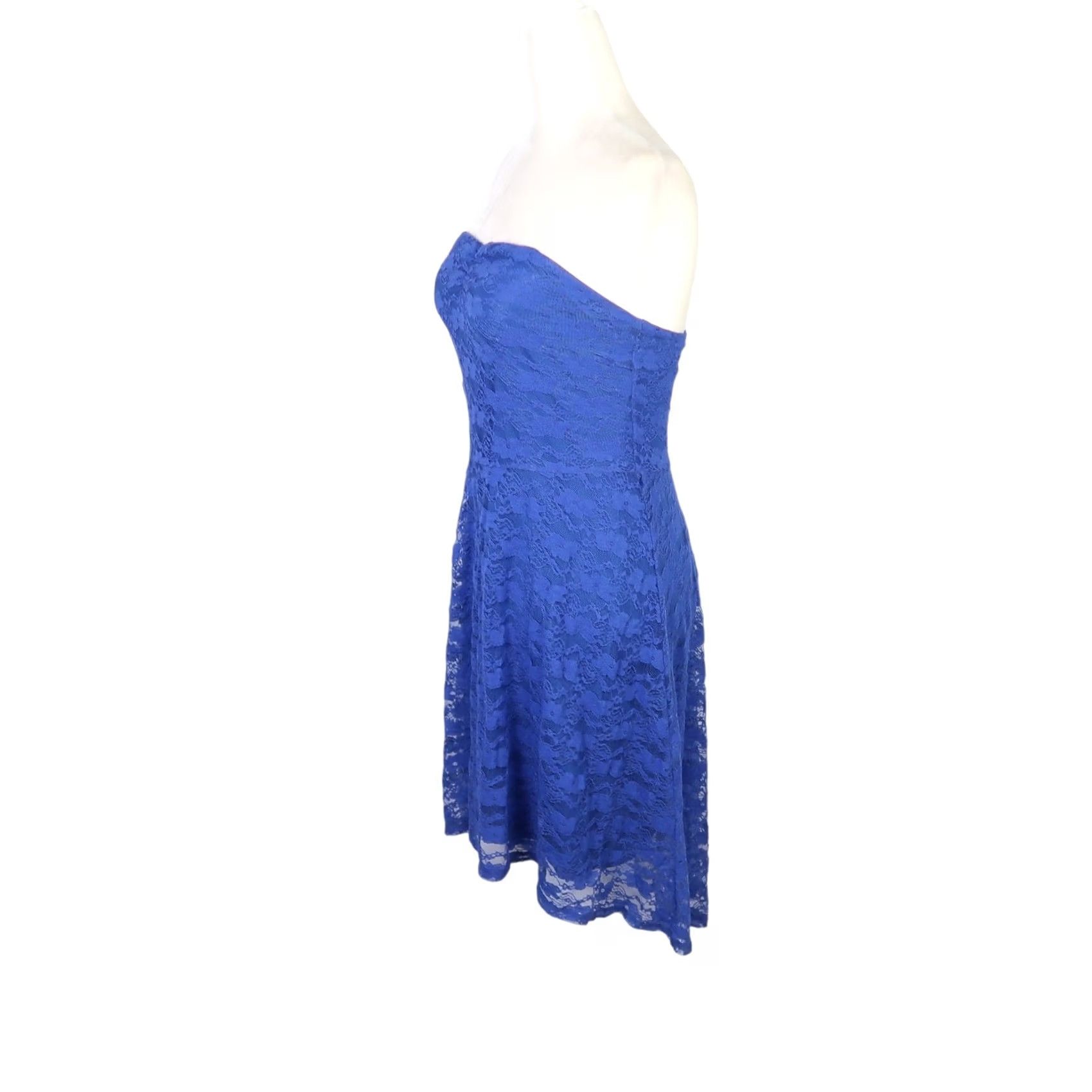 Vintage VINTAGE 90s cobalt blue lace strapless mini party dress L Womens Size L / US 10 / IT 46 - 3 Thumbnail