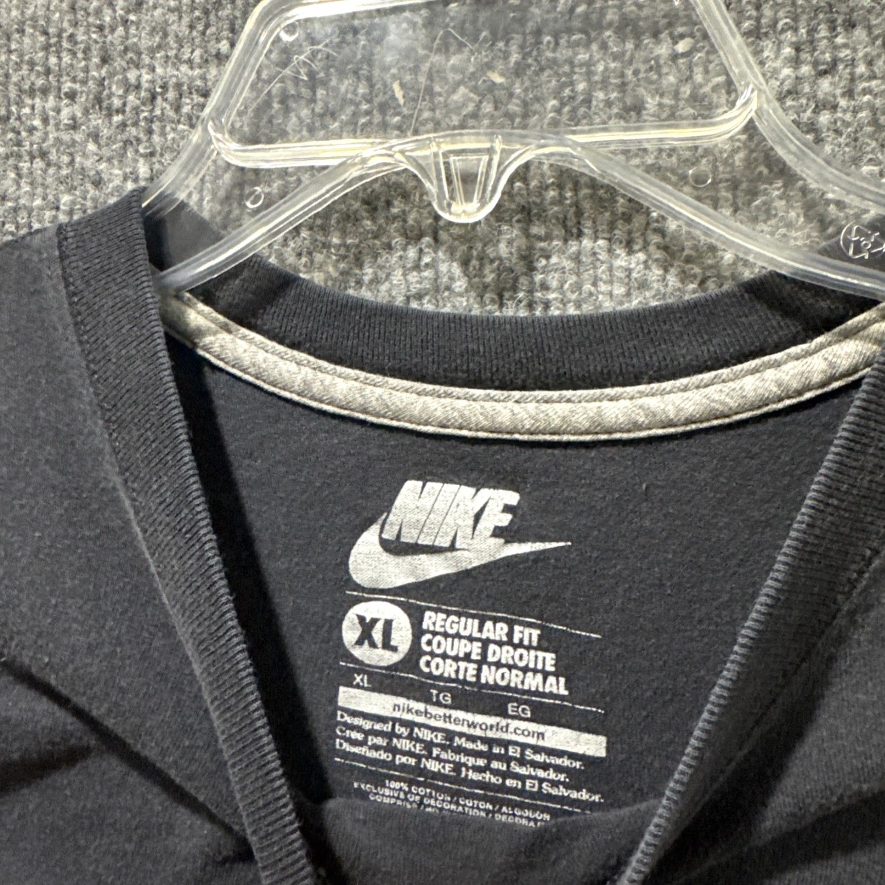 Nike Nike Check Short Sleeve T-Shirt XL Black Activewear Size US XL / EU 56 / 4 - 6 Thumbnail