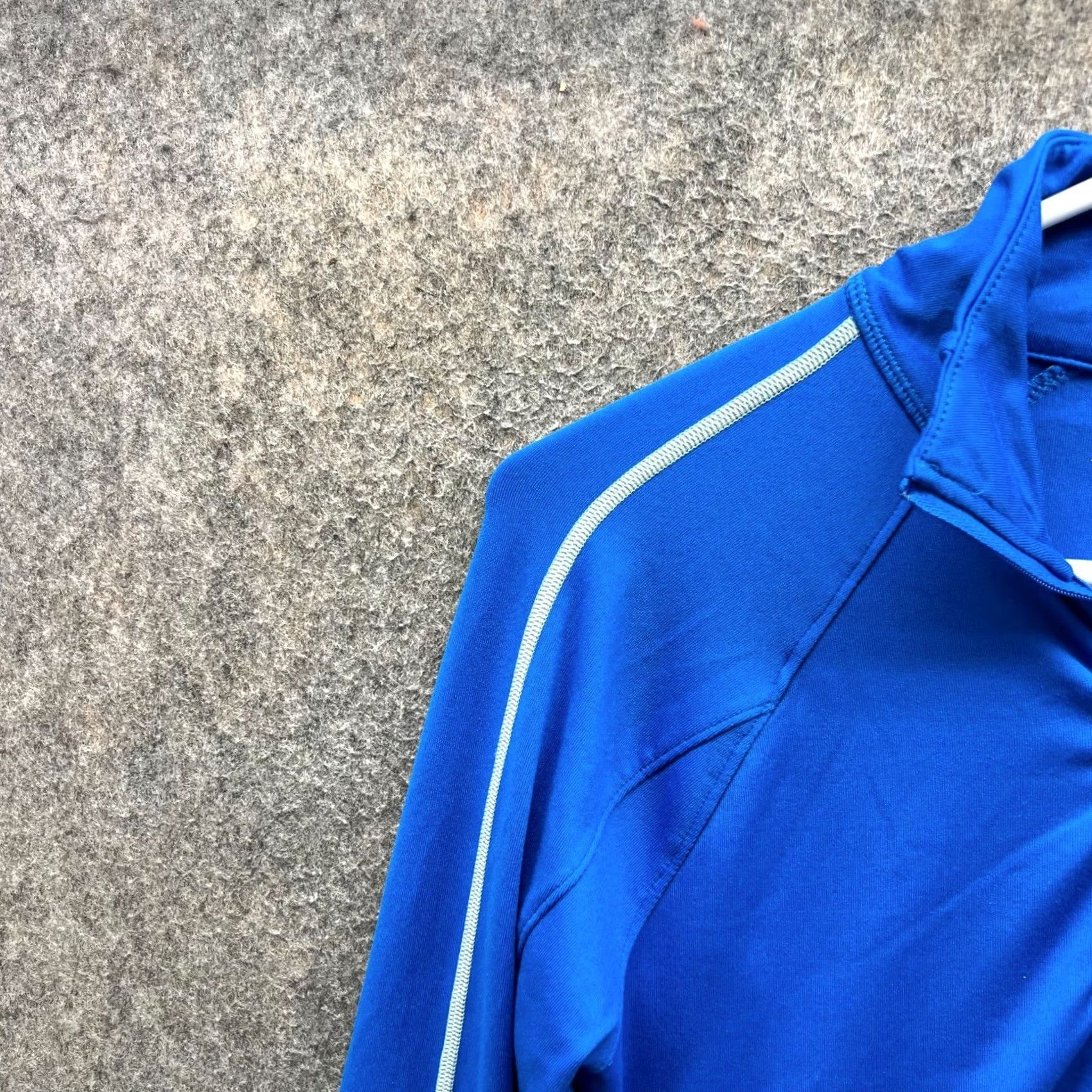 Athleta Athleta Sweatshirt Womens XS Royal Blue Running Zip Performance Reflective Top Size XS / US 0-2 / IT 36-38 - 7 Thumbnail