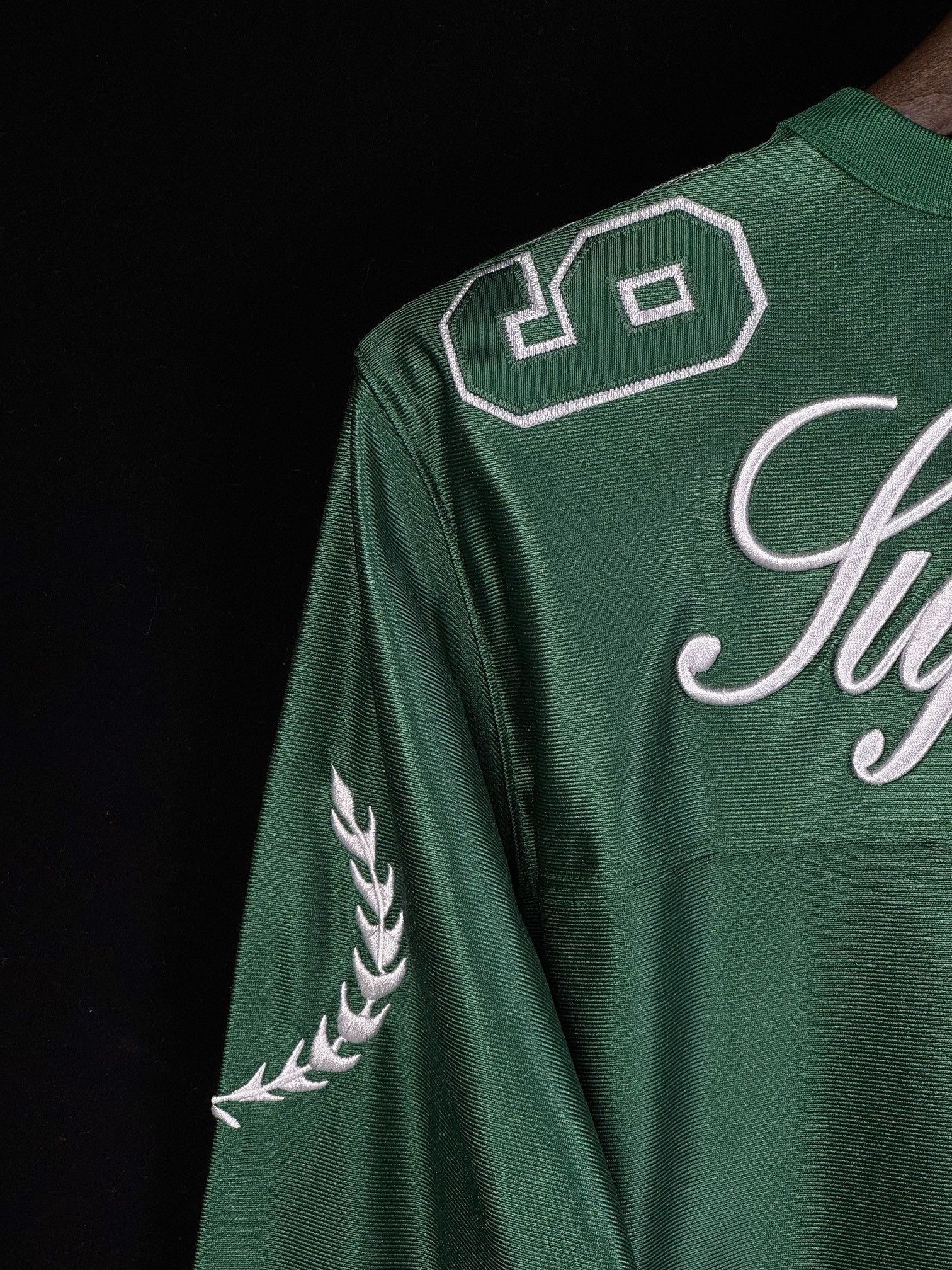 Supreme UNWORN* FW14 SUPREME El Dorado Football Top Size US L / EU 52-54 / 3 - 4 Thumbnail