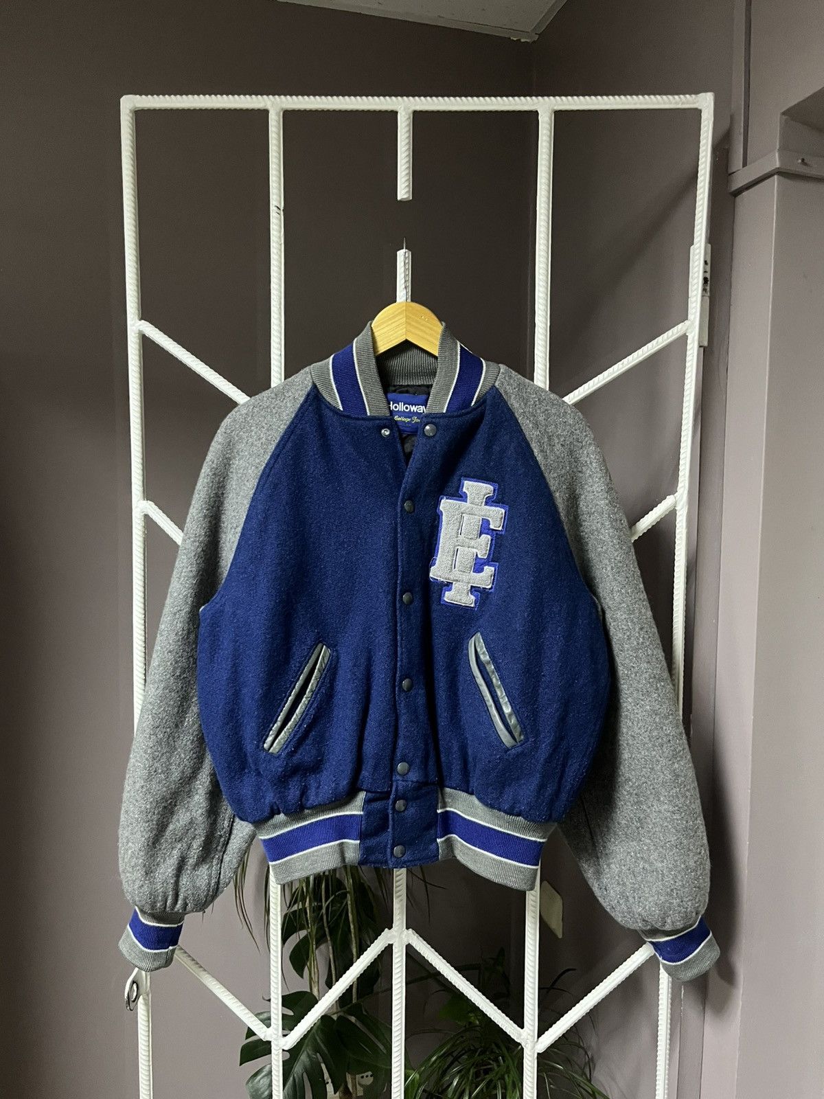 Holloway Vintage Wool Varsity Jacket Holloway USA 70s Size US M / EU 48-50 / 2 - 1 Thumbnail