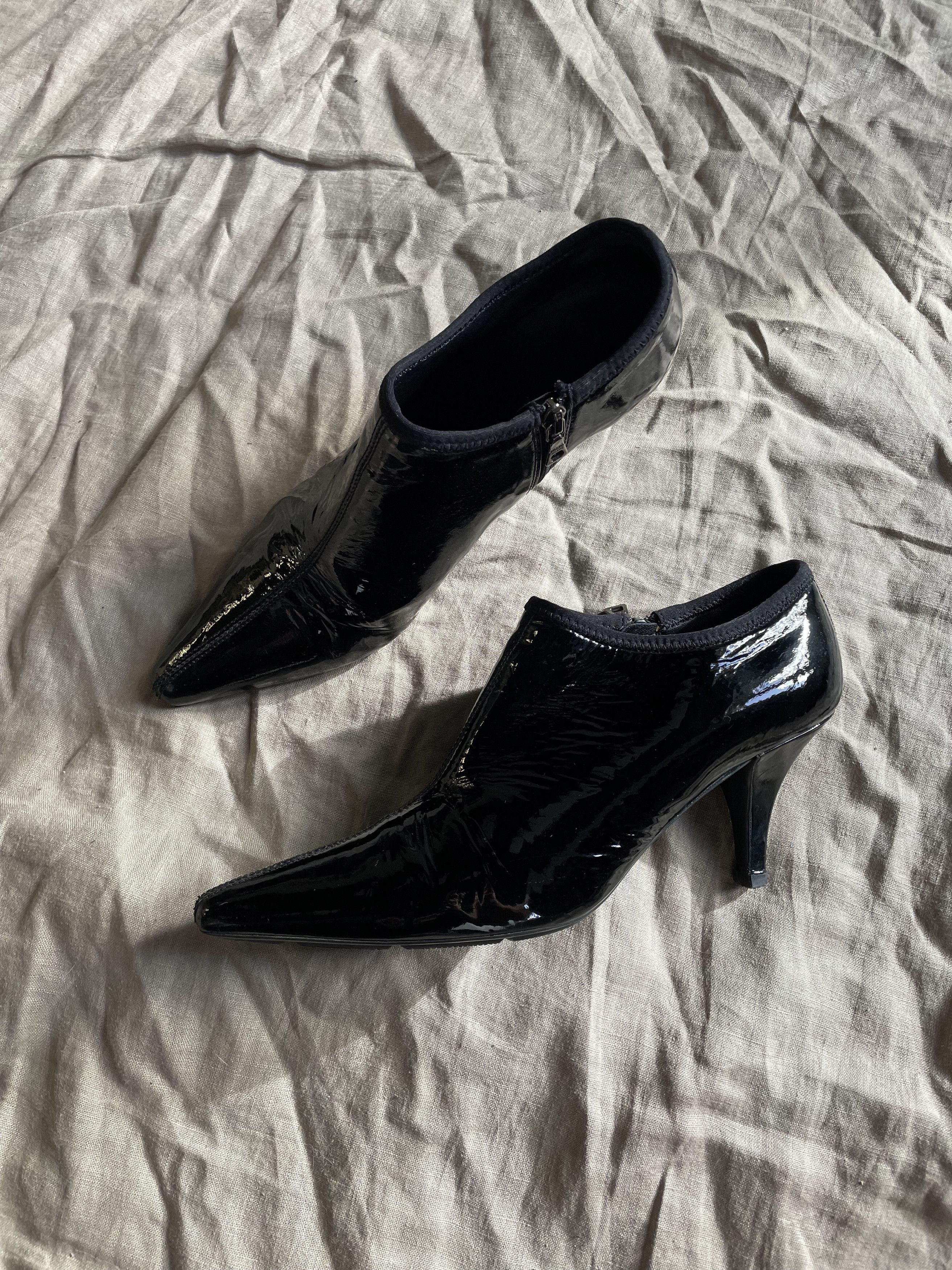 Prada Prada Patent Leather Pointed Toe Heel Low Boots 7807AC Size US 7.5 / IT 37.5 - 1 Thumbnail