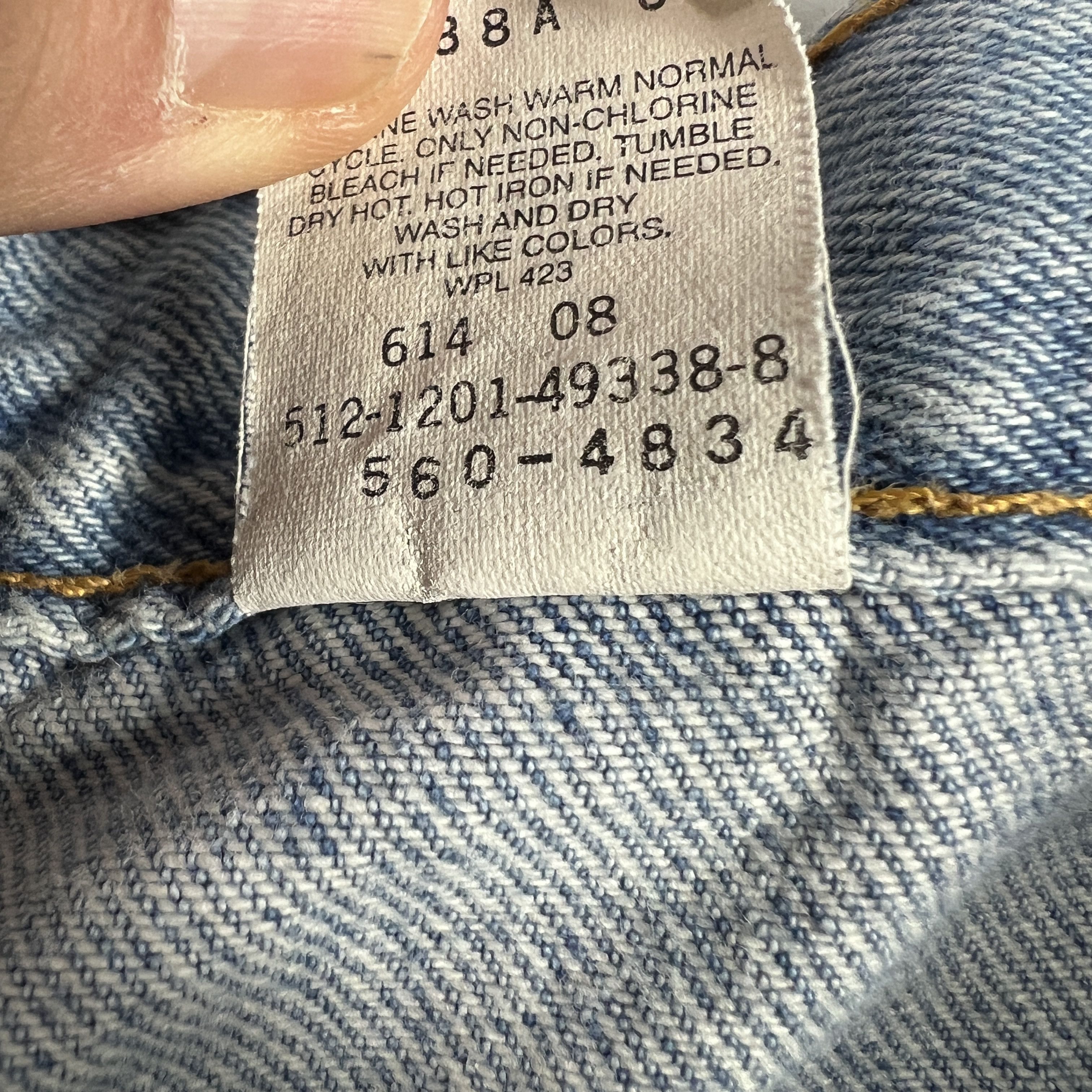 Levi's Y2K Levi's Jeans Short 560 Loose Blue Cut Off Denim Jorts Size US 35 - 7 Thumbnail