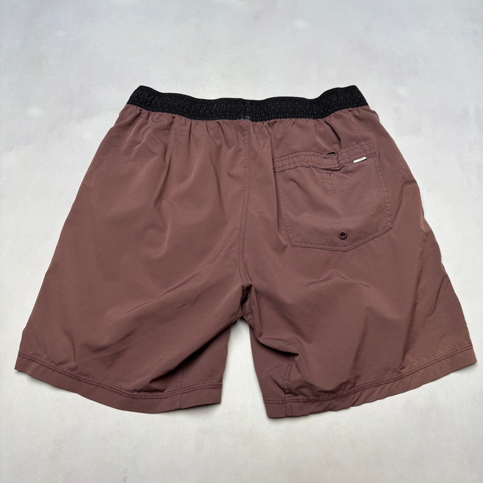 Vuori Vuori Kore 7" Athletic Shorts Men's 29 Gym Run Walk Hike Size US 29 - 2 Thumbnail