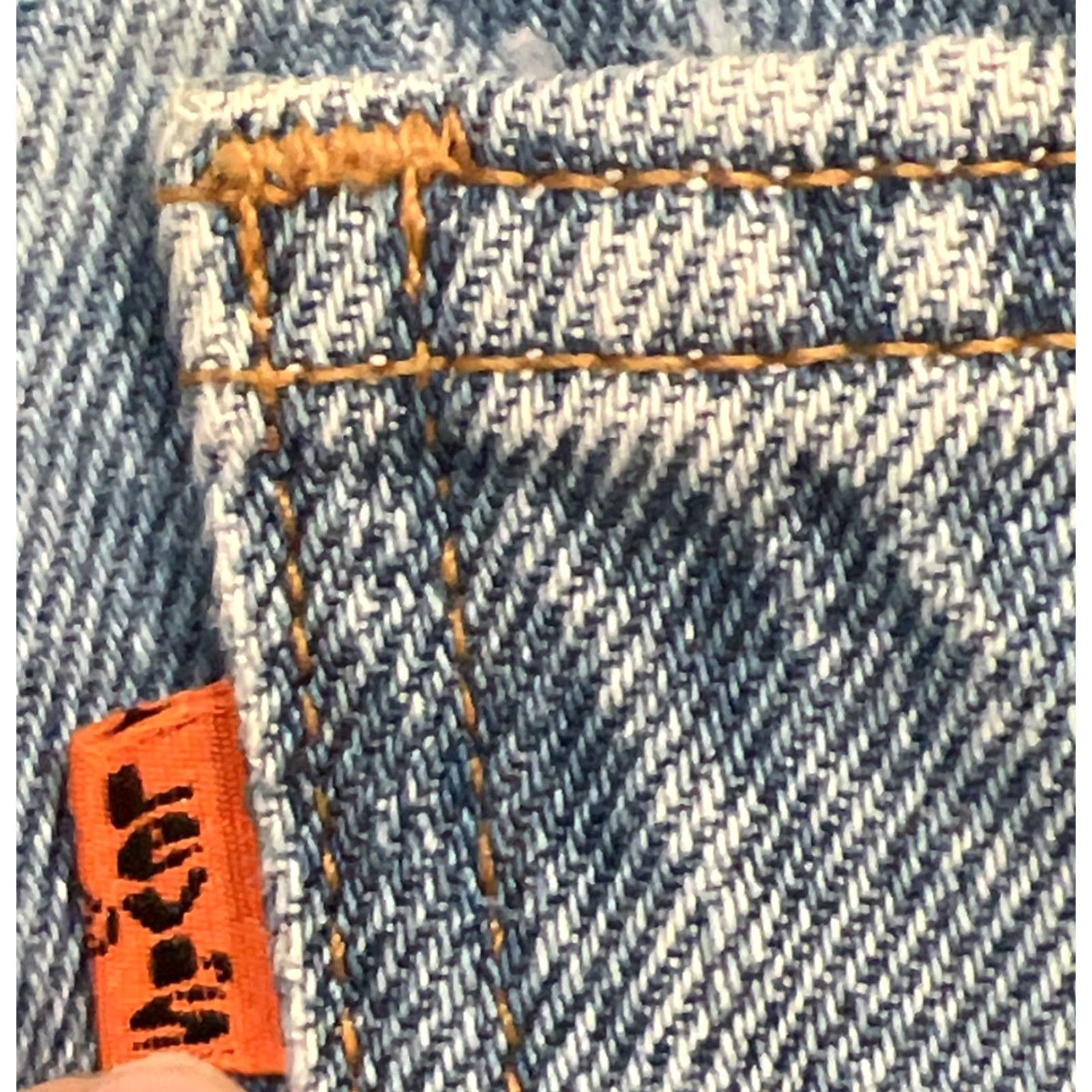 Levi's VINTAGE Levi’s 550 Jeans Men W30 L32 Orange Tab Cotton Made Chile Even Fade 1990s Grunge Mens Size US 30 / EU 46 - 7 Thumbnail