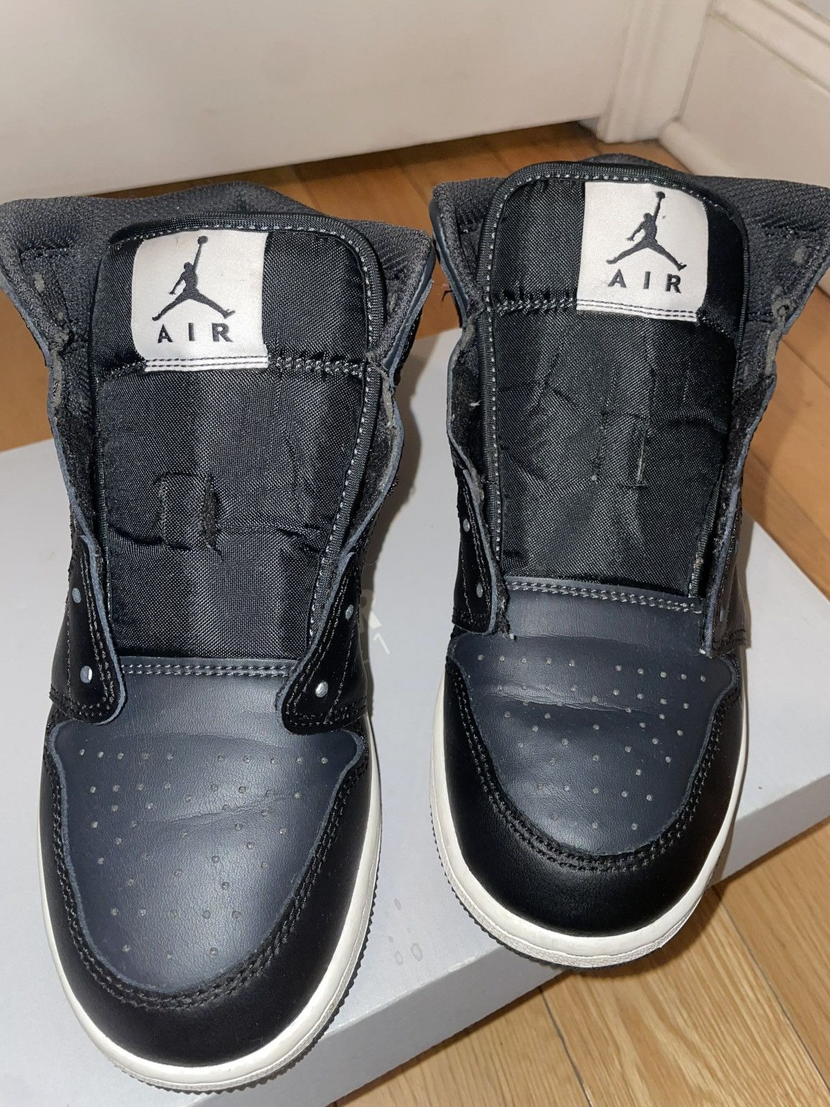Jordan Brand jordan 1s black Size US 5 / EU 37 - 1 Thumbnail