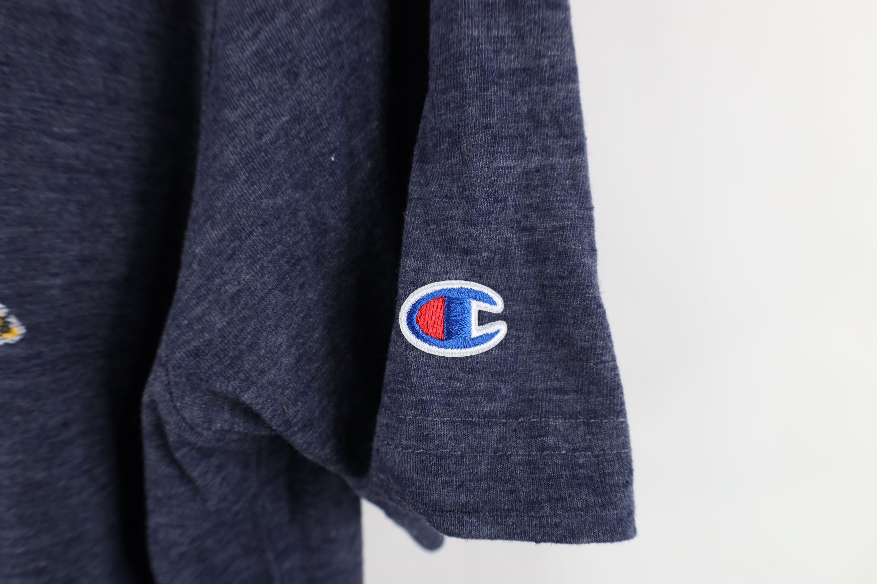 Champion Retro Y2K Champion University of Jersey Knit T-Shirt Size US M / EU 48-50 / 2 - 4 Thumbnail