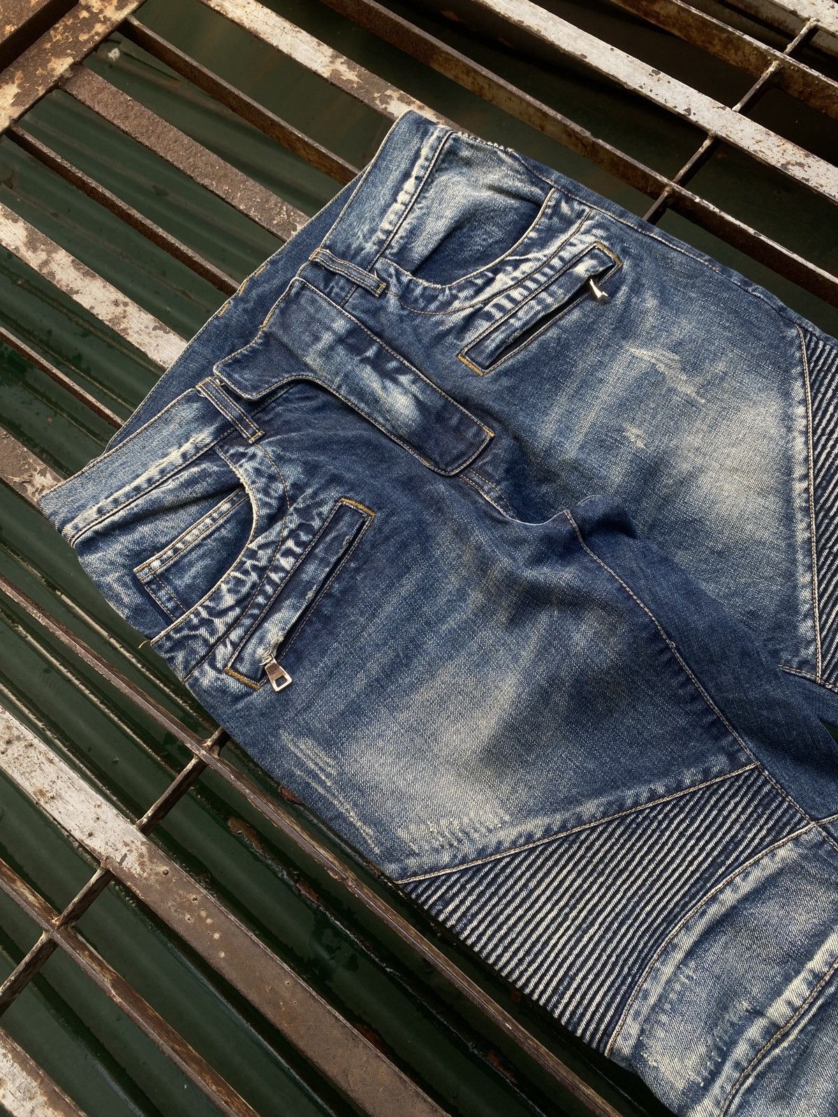 Balmain Balmain - Distressed Biker Jeans Denim Blue Washed Size US 30 / EU 46 - 3 Thumbnail
