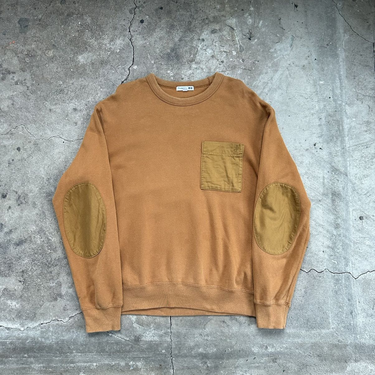 JW Anderson × Uniqlo JW Anderson Uniqlo men’s crewneck sweatshirt pullover size M Size US M / EU 48-50 / 2 - 1 Thumbnail