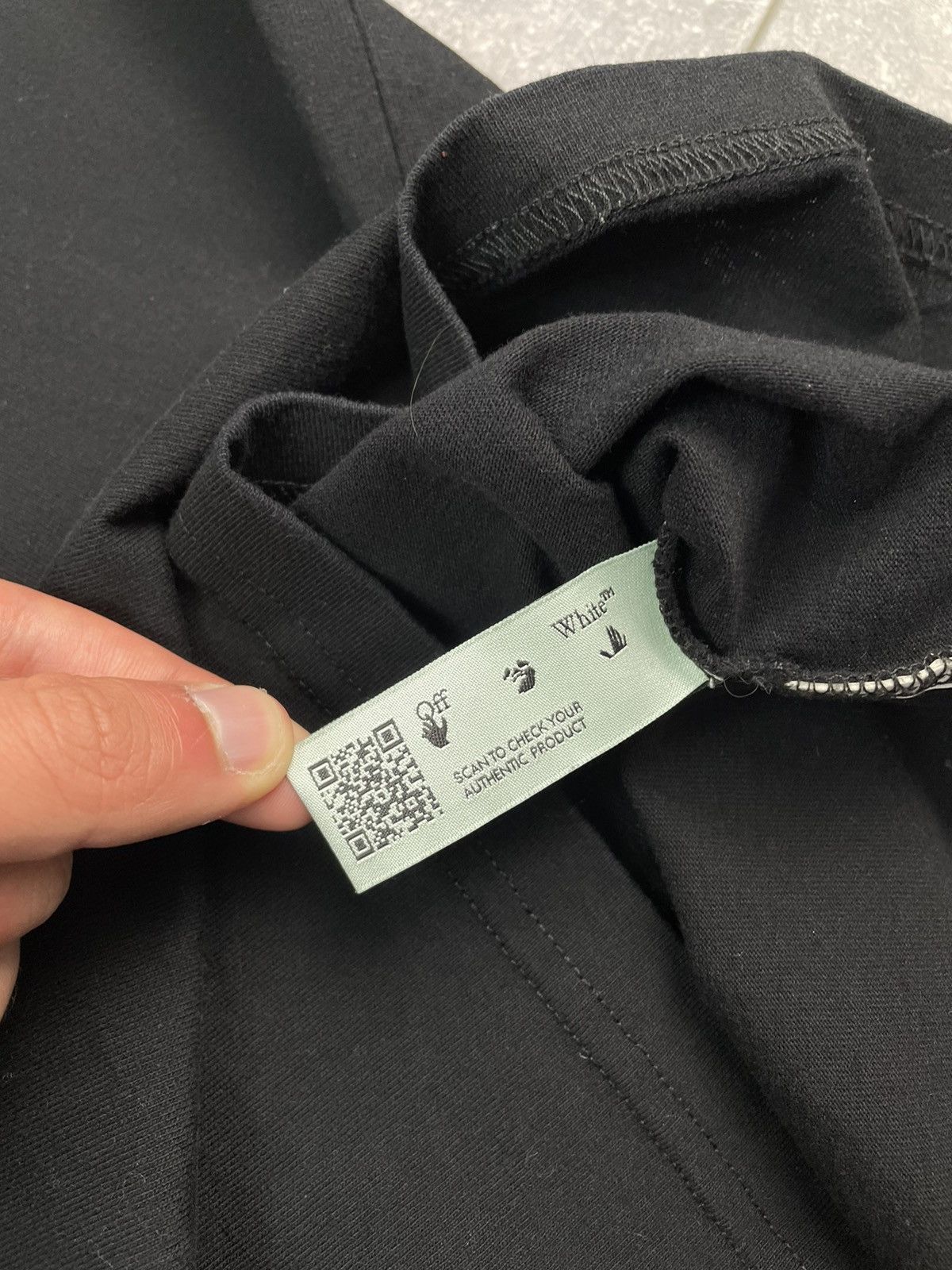 Off-White Off White Black Big Logo T-Shirt Size US S / EU 44-46 / 1 - 8 Thumbnail