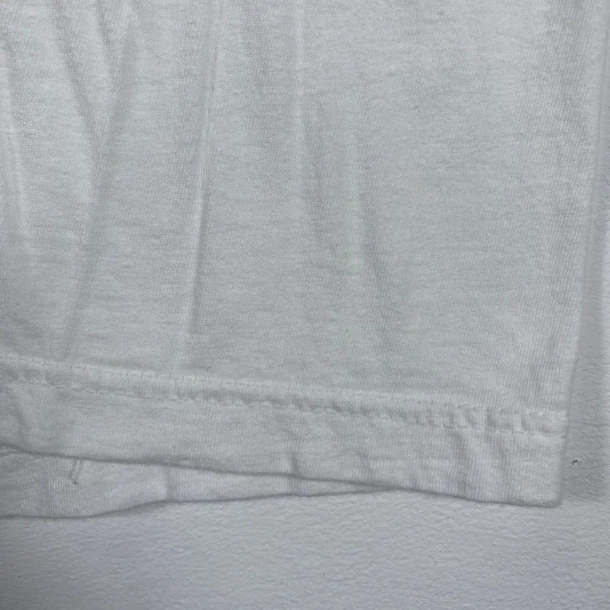 Vintage VINTAGE 90's DEJA VU GRAPHIC ART TEE Size US L / EU 52-54 / 3 - 4 Thumbnail