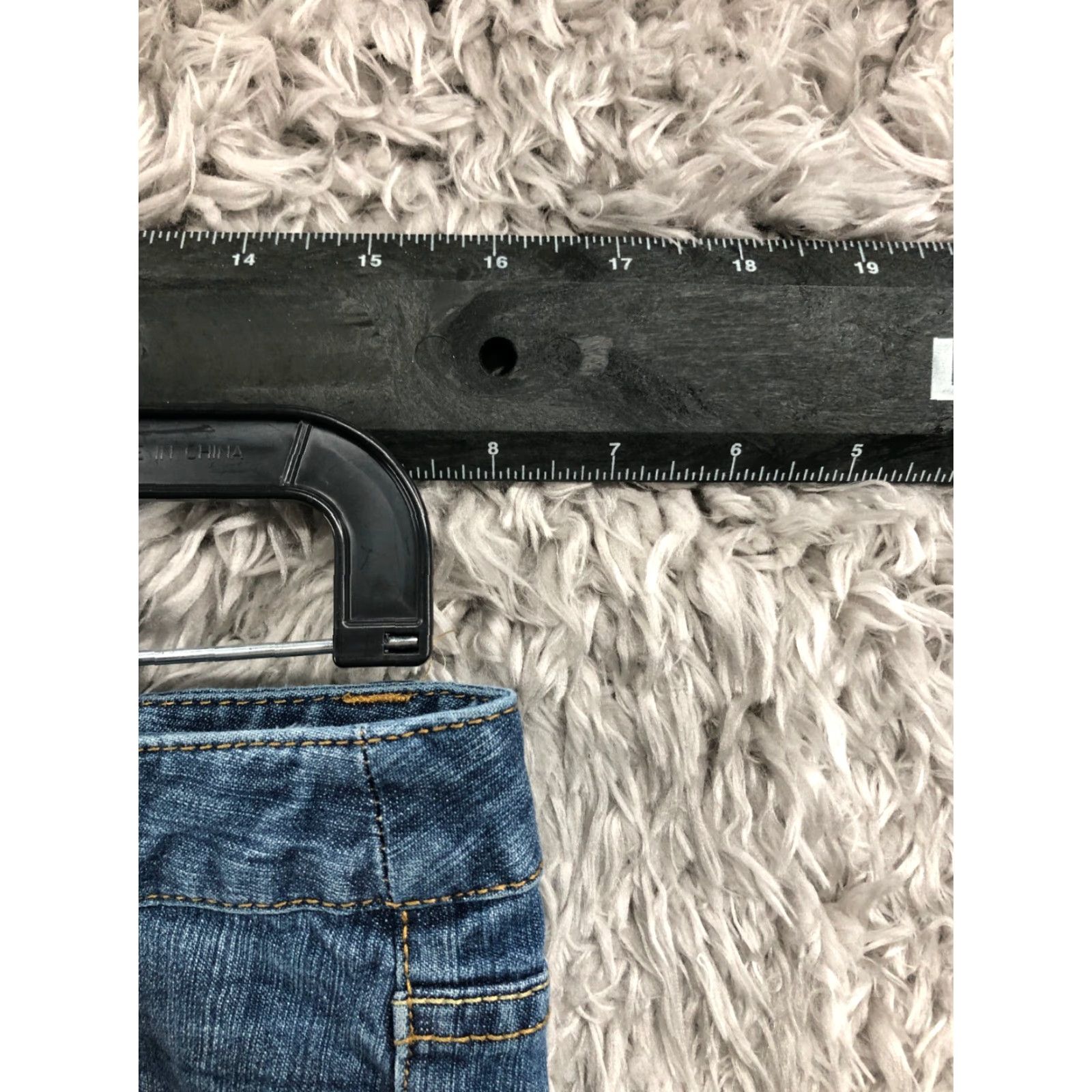 Mossimo Mossimo Jeans Capri Size 11 Juniors Mid Rise Dark Wash Blue Denim Size 32" / US 10 / IT 46 - 2 Thumbnail